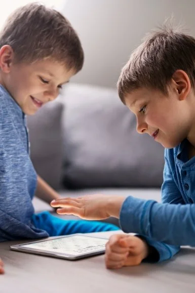 Digital Parenting with Leadership: Technology Boundaries That Protect Without Fear