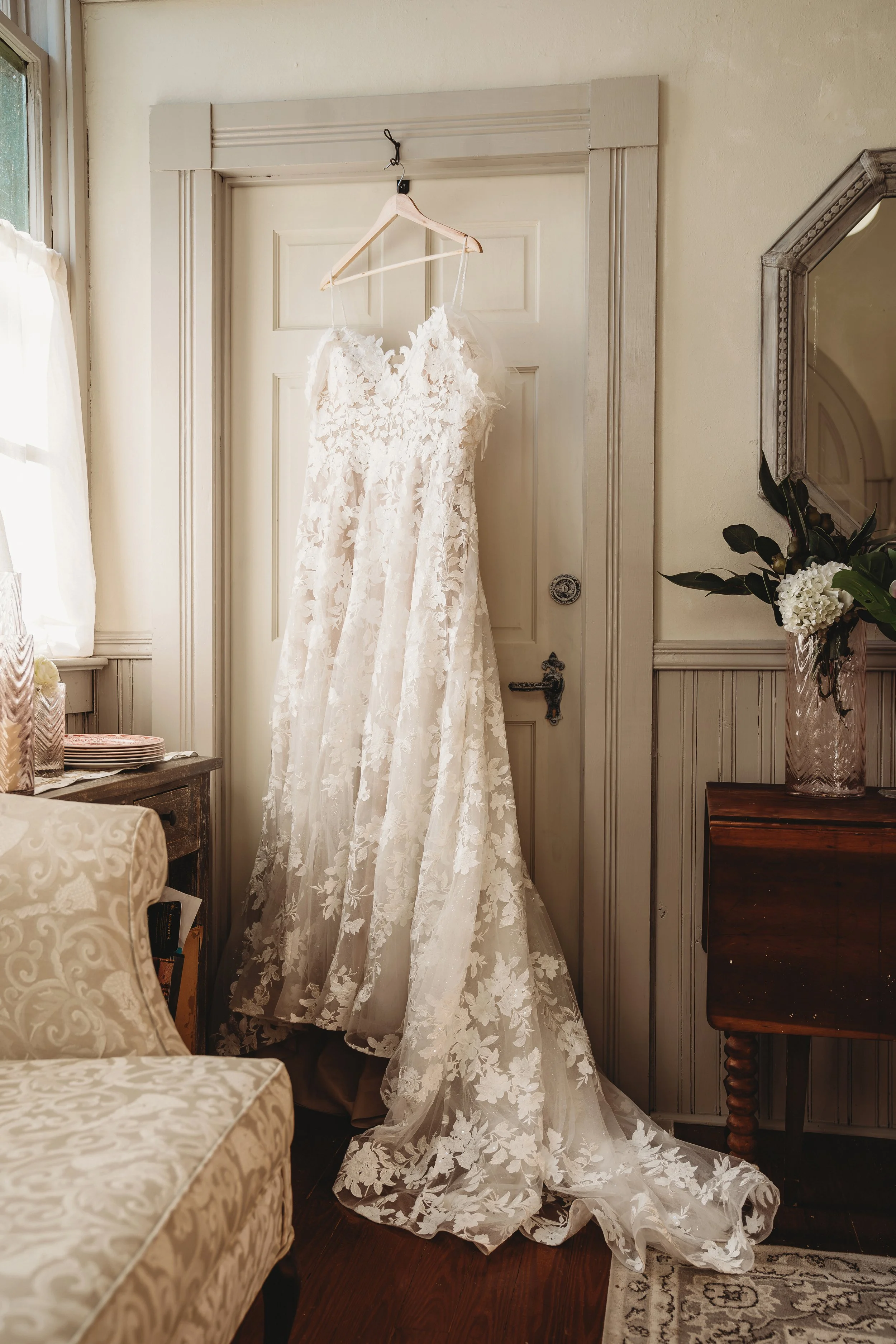 Dunedin Florida wedding photographer capturing St. Andrews Memorial Chapel wedding – Jennifer Elizabeth Studios