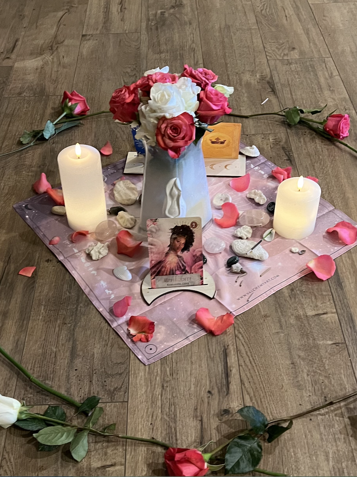 What Is a Goddess Circle — and Why Every Woman Should Experience One