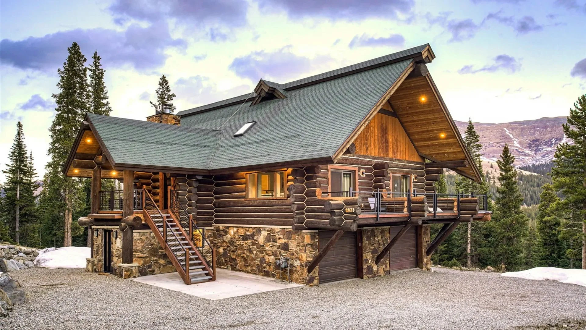 Quandary Village log retreat