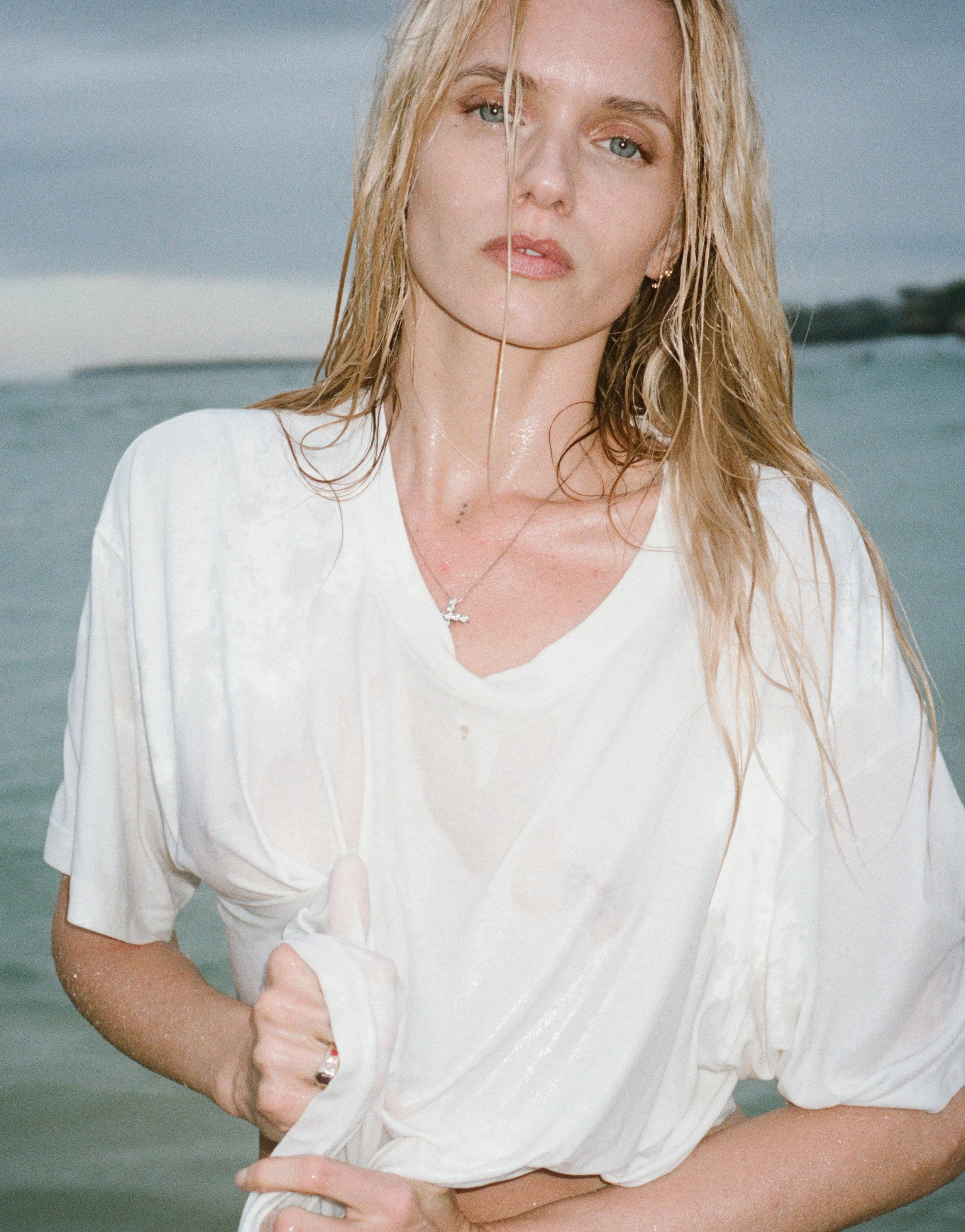 LOVE WANT X Abbey Lee I Editorial