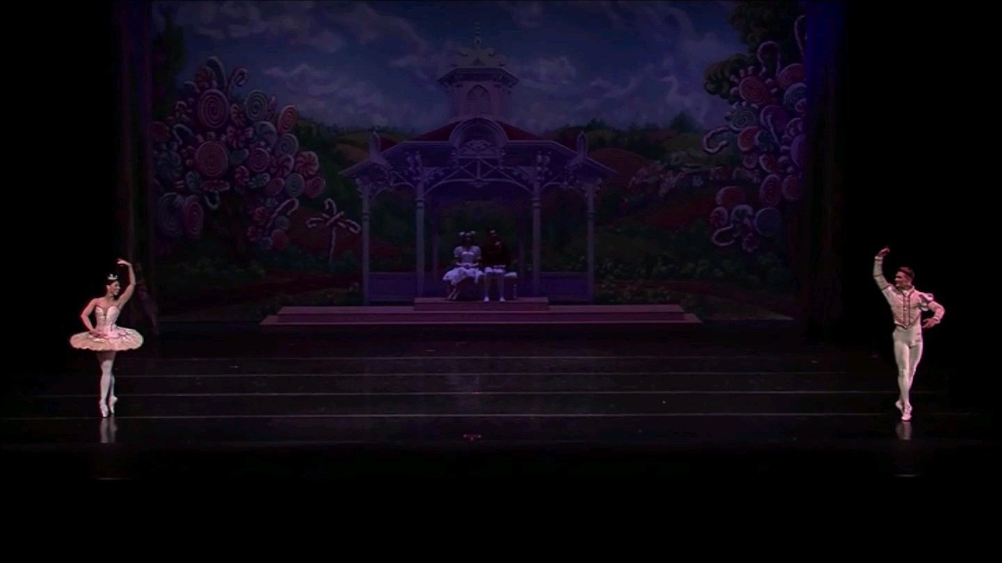 “Sugarplum Fairy: The Nutcracker" / Iowa Dance Theater (The Civic Center; IA)