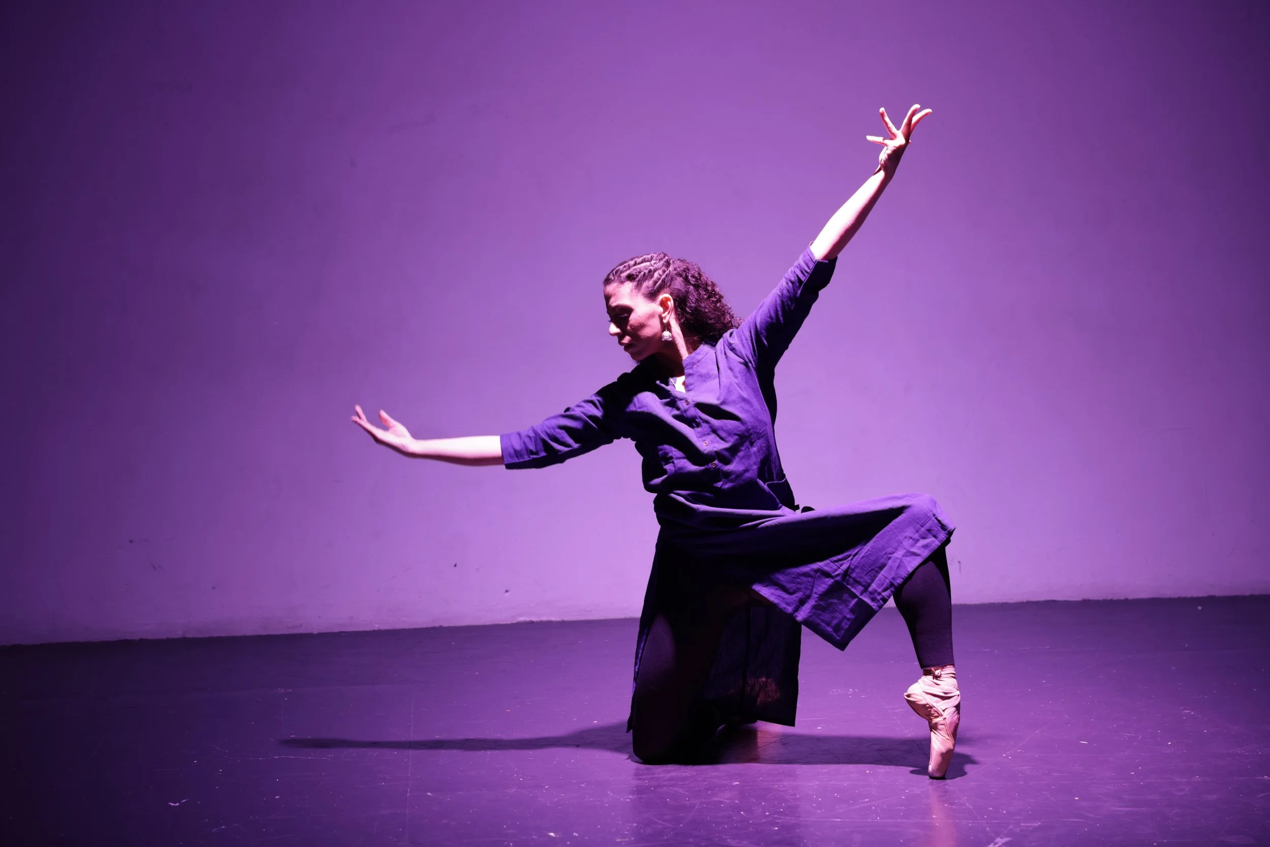 "Of Faces And Masks" / Paallam Arts Dance Company (The Dixon Place; NYC)
