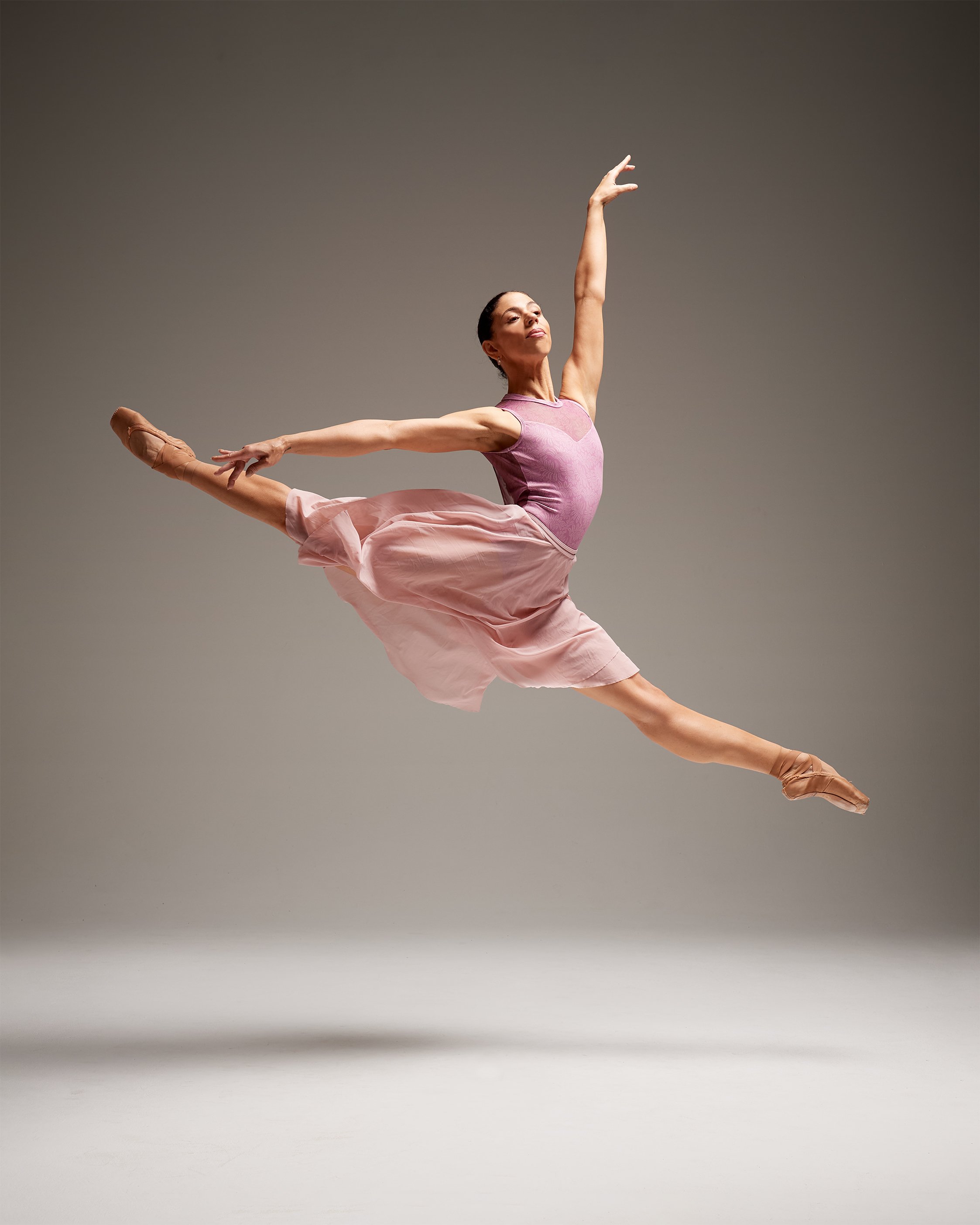 Sissone Kylie Fox low res.jpg