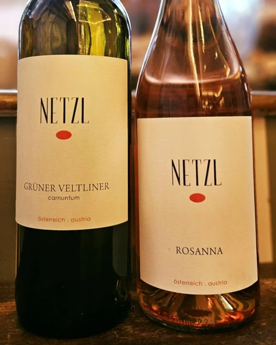 Looking for something to wind down a long, hot week? 🥵
Gruner Veltliner and Zweigelt Ros&eacute; by Weingut Netzl out of Carnuntum, Austria.
Both pair well with relaxing in the backyard after work, cooking dinner while listening to your favorite pod