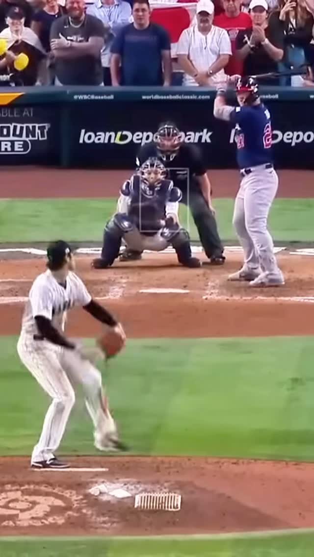 Here’s how to stop wasting pitches & rack up nasty swordsπ
π #1: Identity - Know who you are on the mound!
Are you:
Crafty or aggressive?
What’s your best swing-and-miss pitch?
Highest strike % pitch?
π― #2: Pitch Selection - Ev