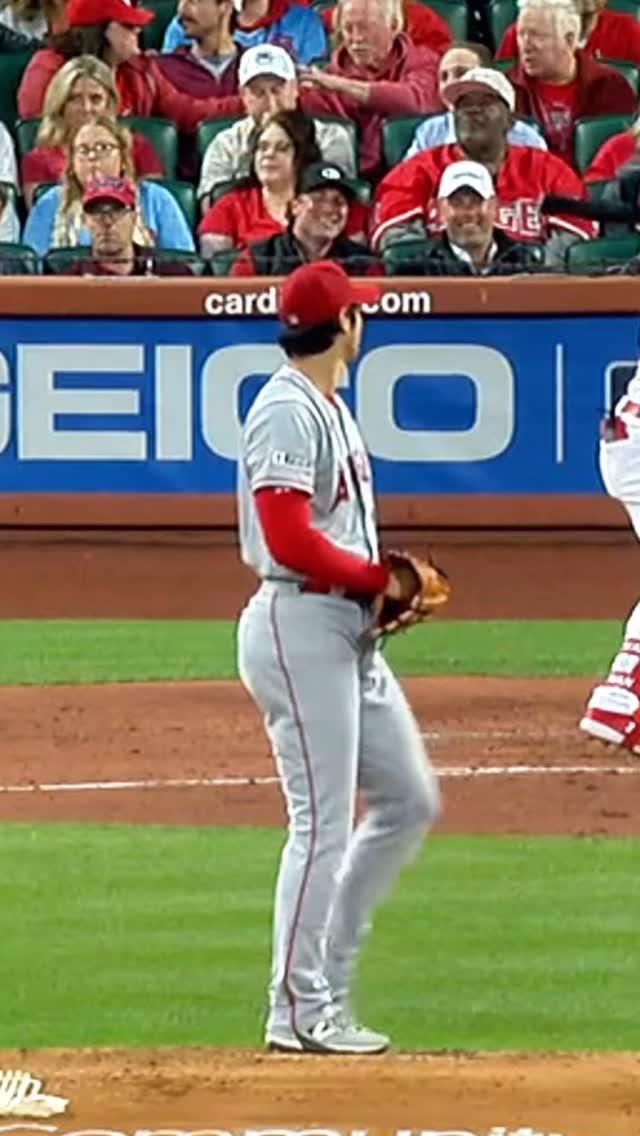 π₯ Still doing the same “warm-up” mobility exercises every day?
Here’s how to upgrade basic mobility drills into career-changing hacks for serious gains on the mound βοΈπ
πΈ Tac Frog 2.0: Stop just dropping into the position!
β