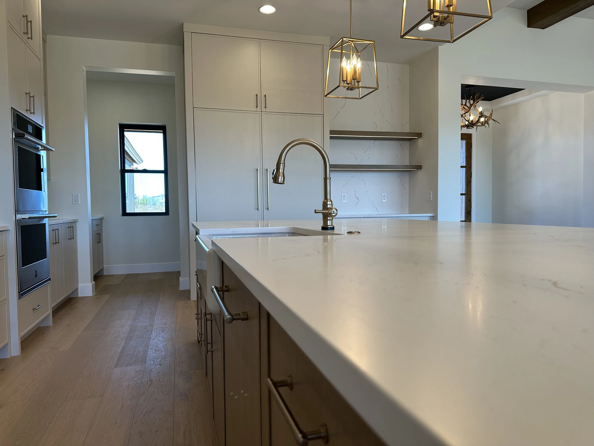 Ranch House - West Phoenix Custom Homes (7).jpg