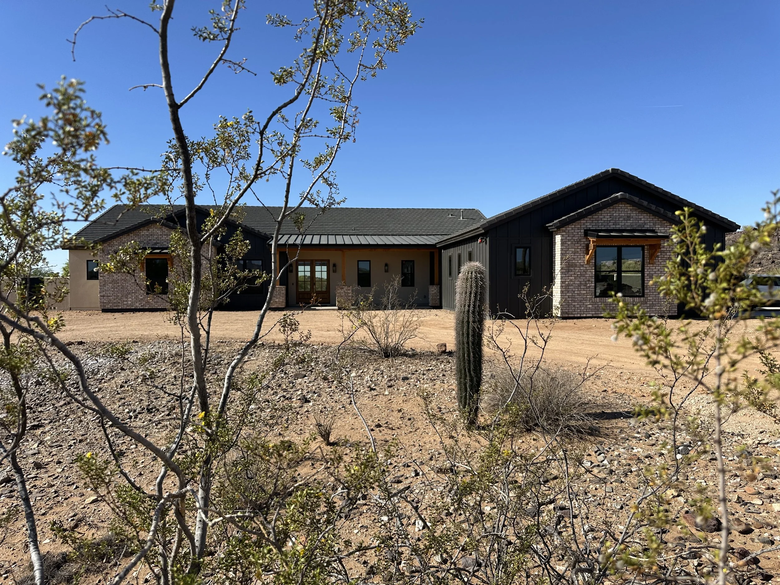 Ranch House - West Phoenix Custom Homes (3).jpg