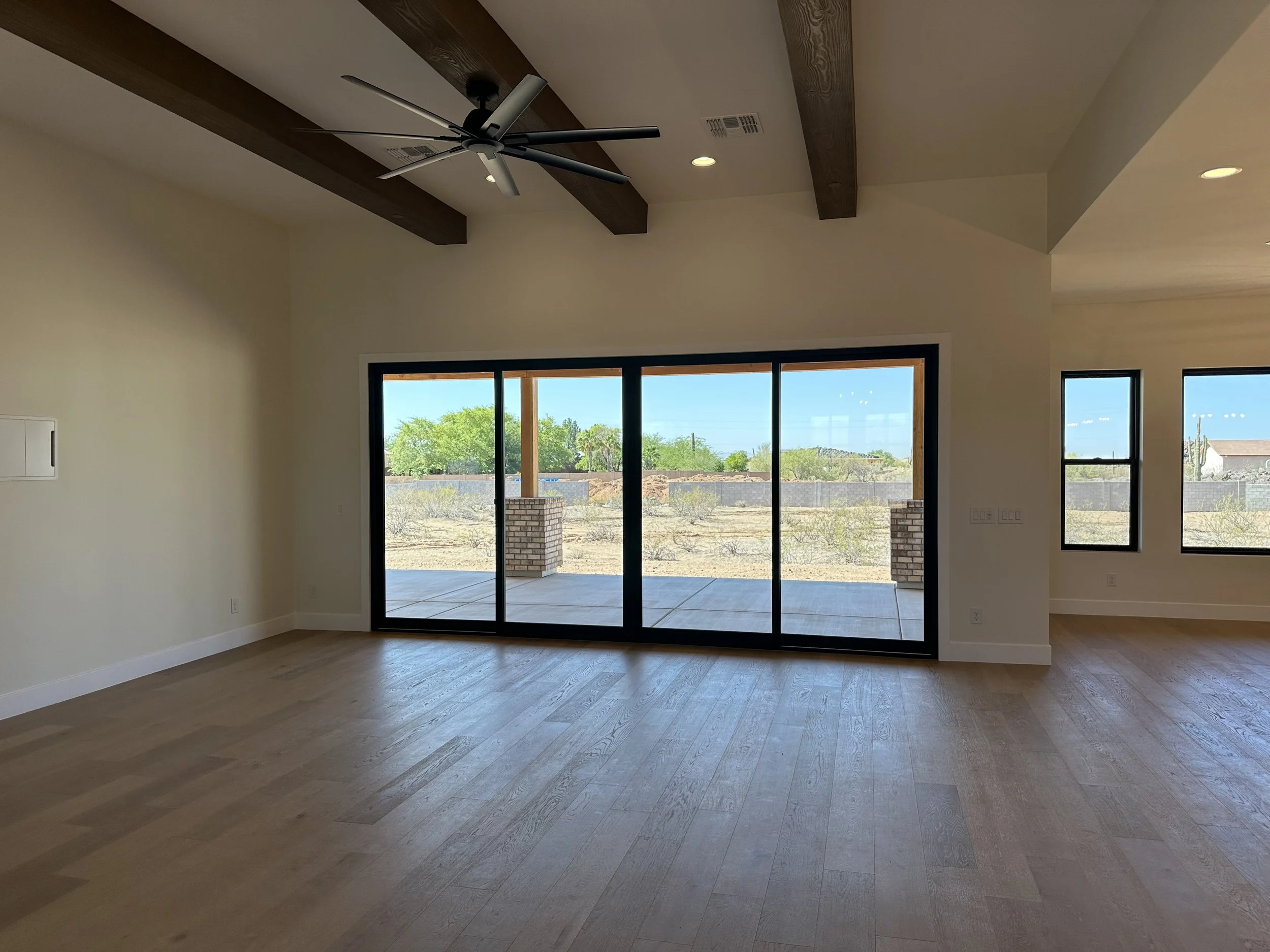 Ranch House - West Phoenix Custom Homes (17).jpg