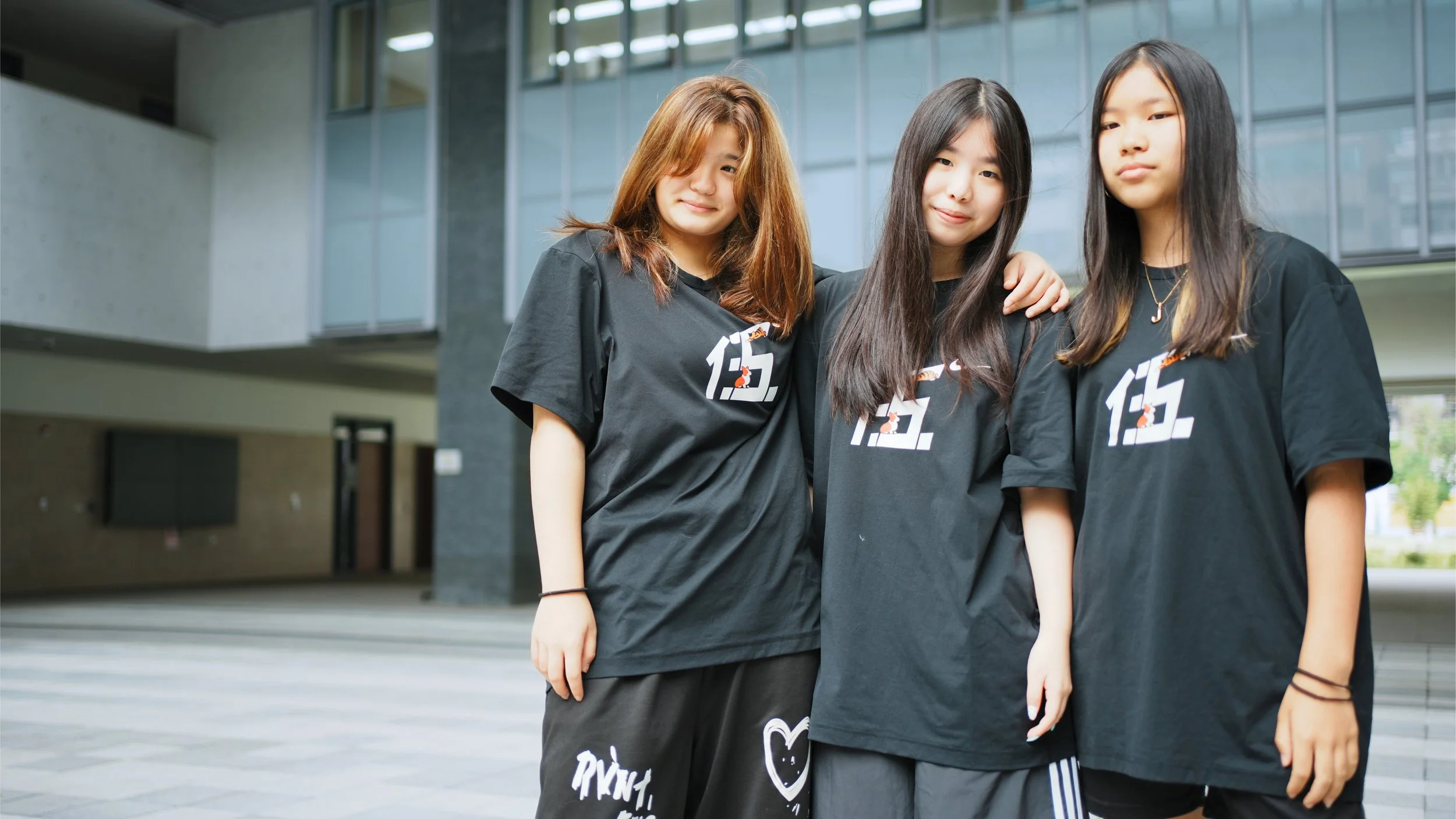2025-26 Spring Black Look