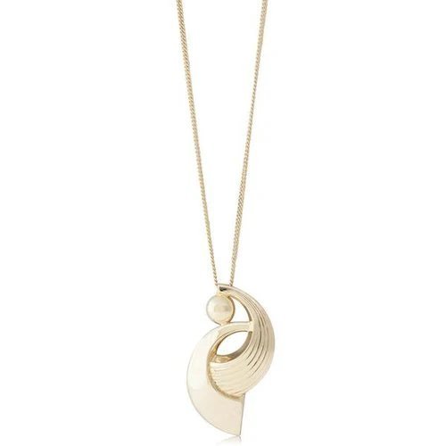 Walker_Hall_Kelly_Thompson_70_jewellery_collection_3_2048x2048.jpg