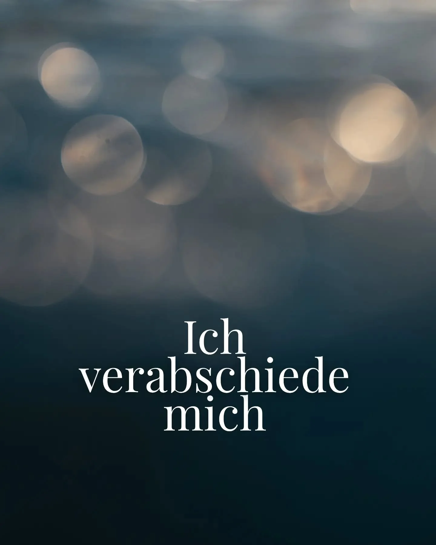 Mit anderen Worten:

Paula Simon Fotografie ab jetzt f&uuml;r ALLE 🫶🏻 
nicht nur f&uuml;r Frauen 😊 egal wie du dich bezeichnest oder zugeh&ouml;rig f&uuml;hlst.

Es geht mir um die Menschen. 

Mich interessiert, wer du bist.

Was dich antreibt. Wo