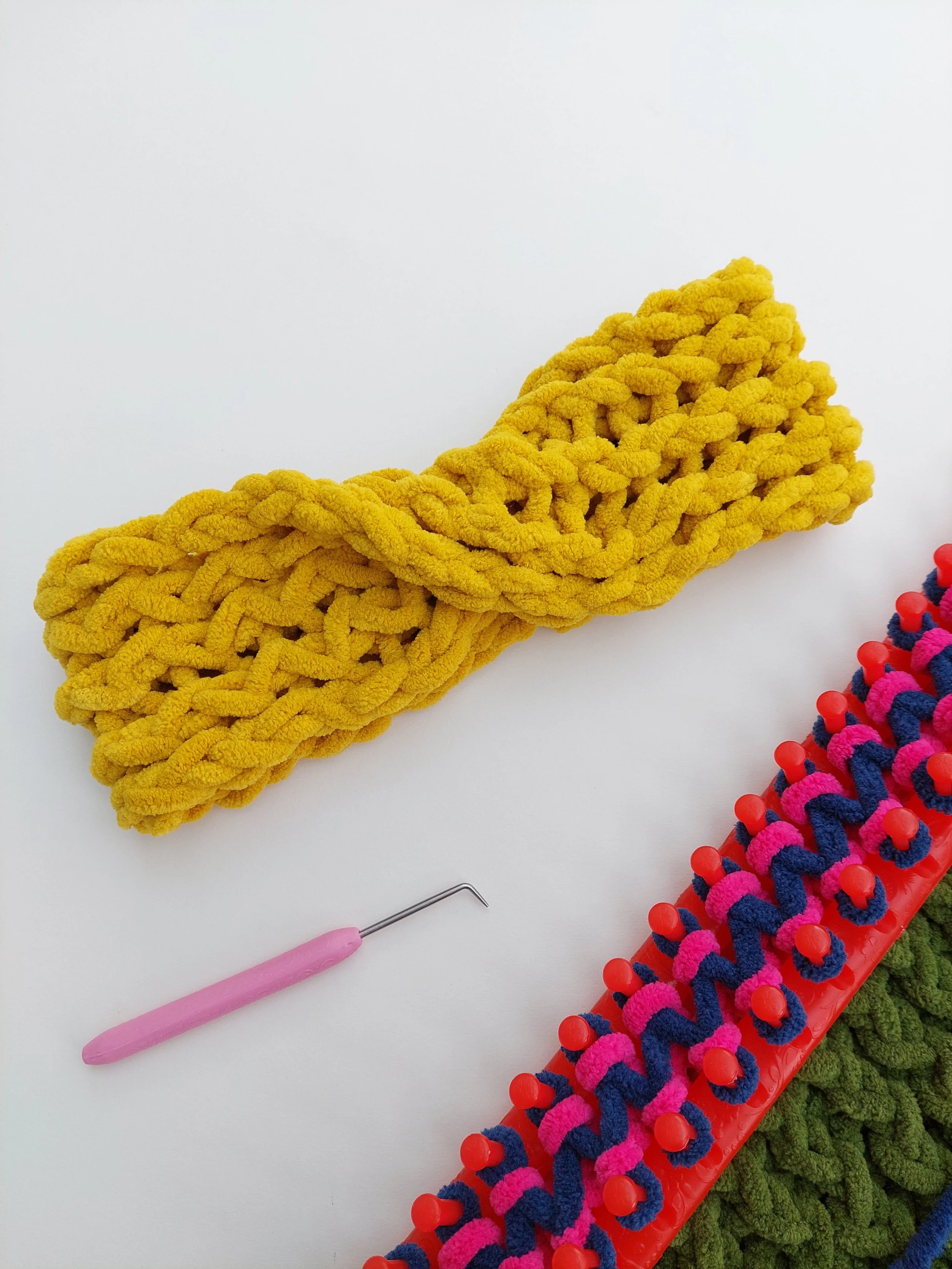 Loom Knitted Snood Workshop