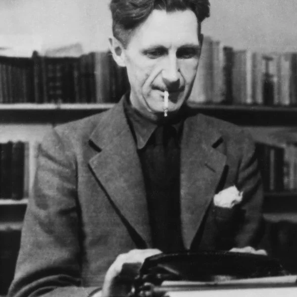 Orwell 2+2=5 (15)