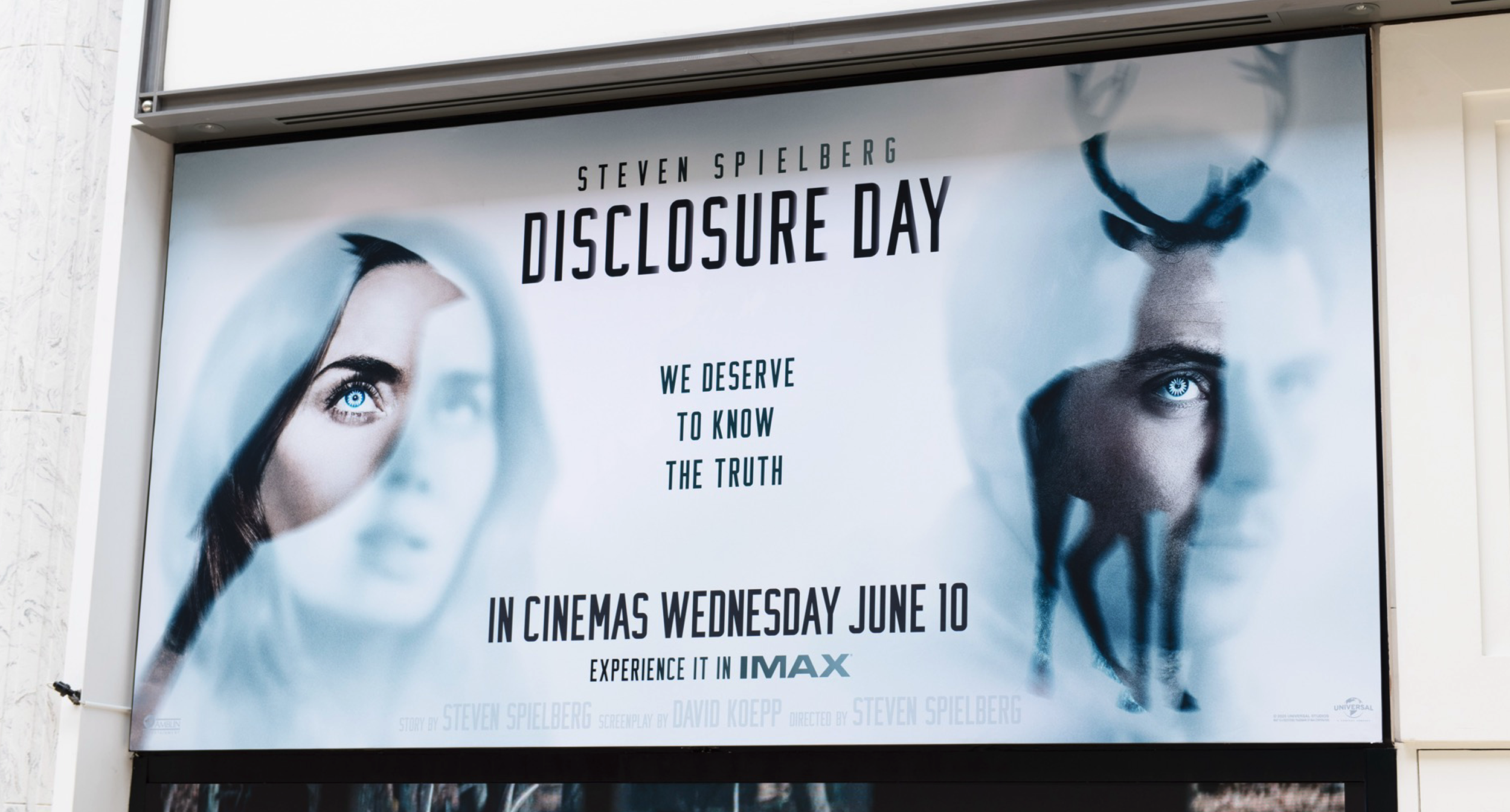 limited-space-ooh-dooh-universal-disclosure-day-orbit-12.png