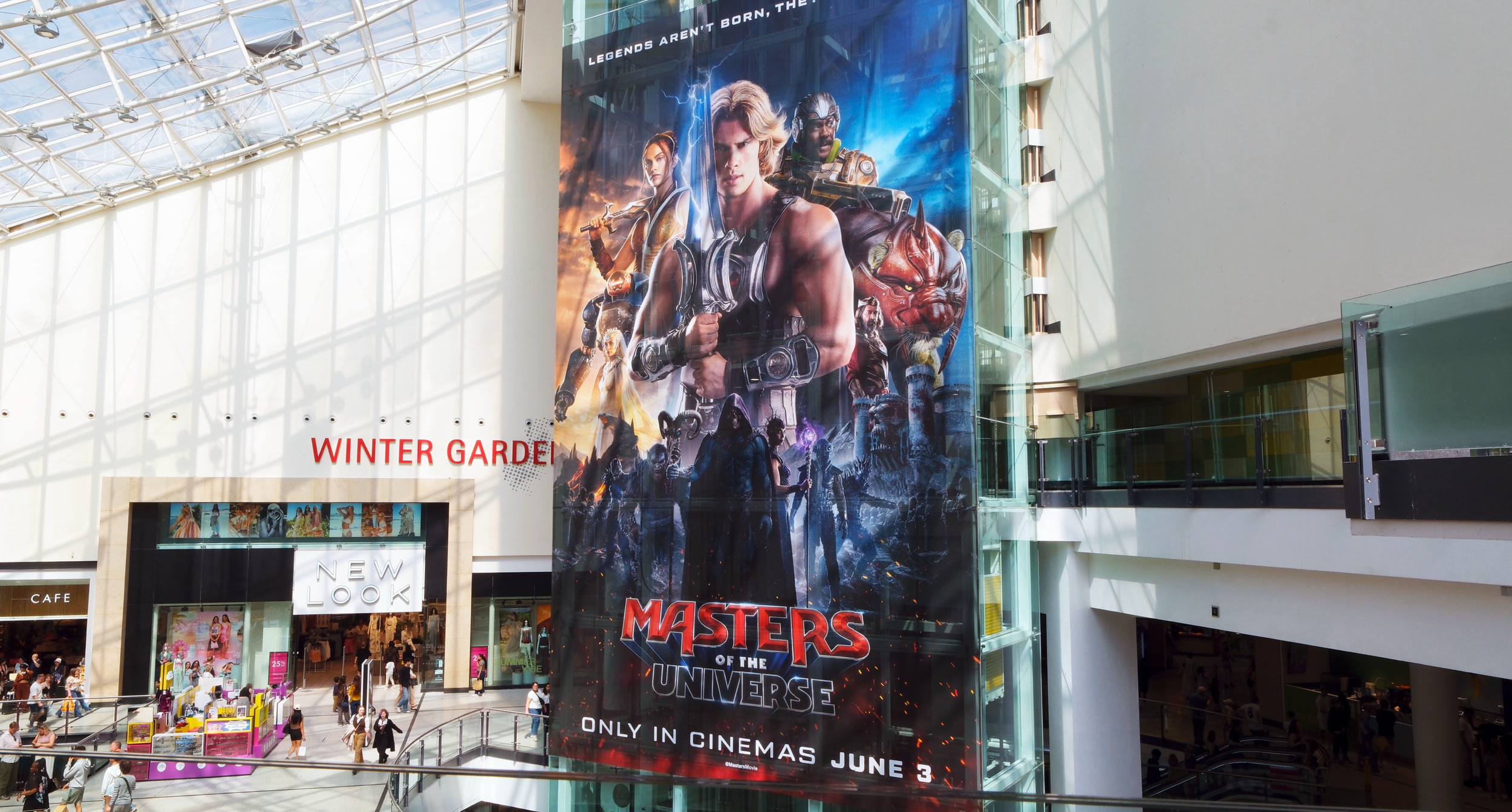 limited-space-ooh-cinema-effect-formats-1.png