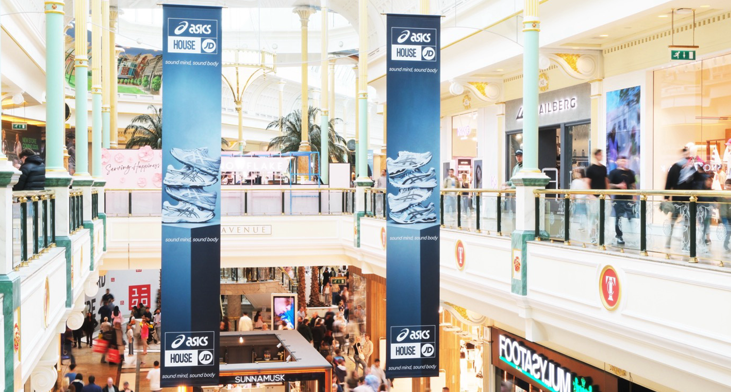 limited-space-ooh-jd-sports-asics-trafford-banners-10.png