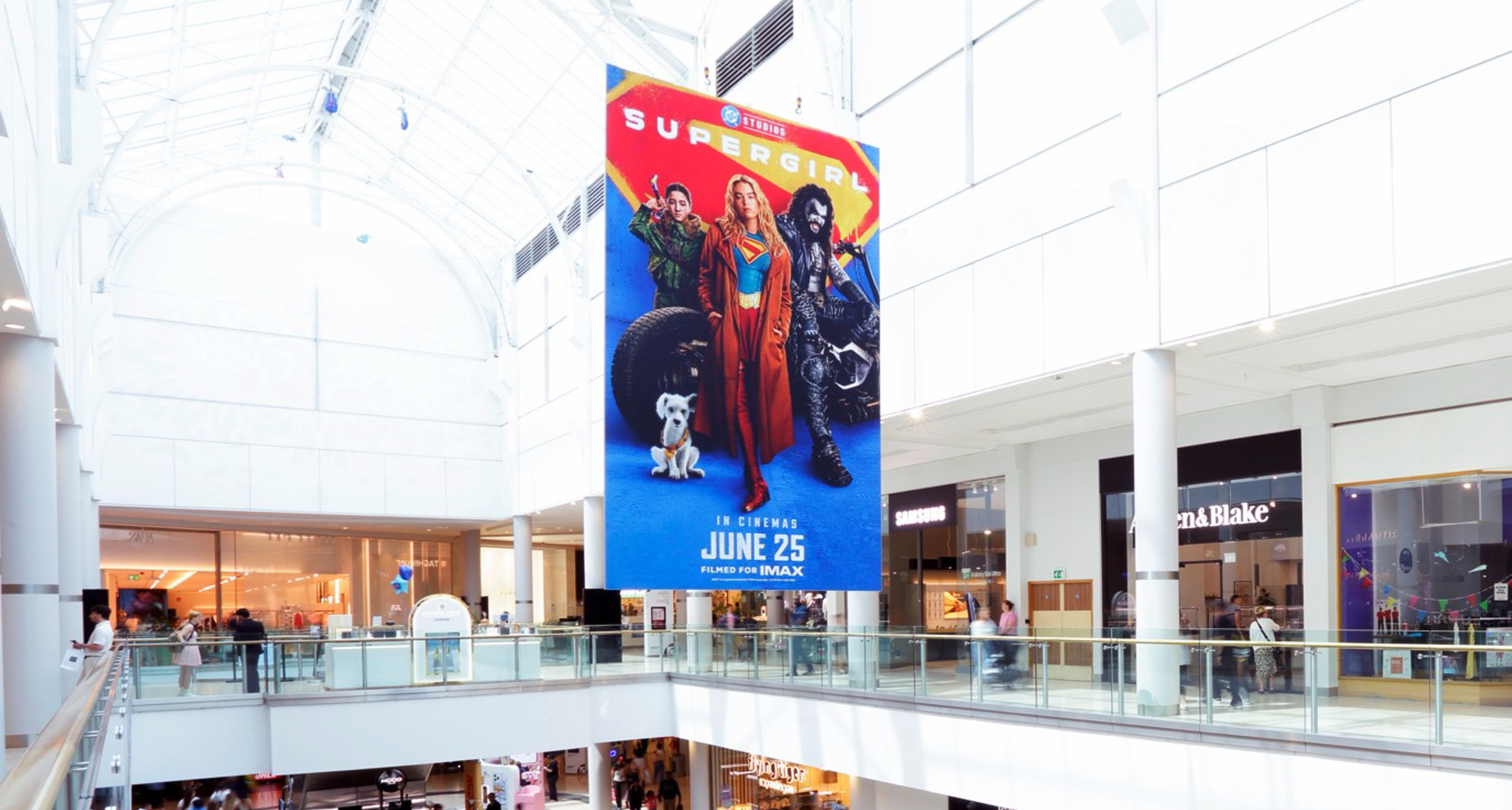 limited-space-ooh-supergirl-banners-panoramic-10.png