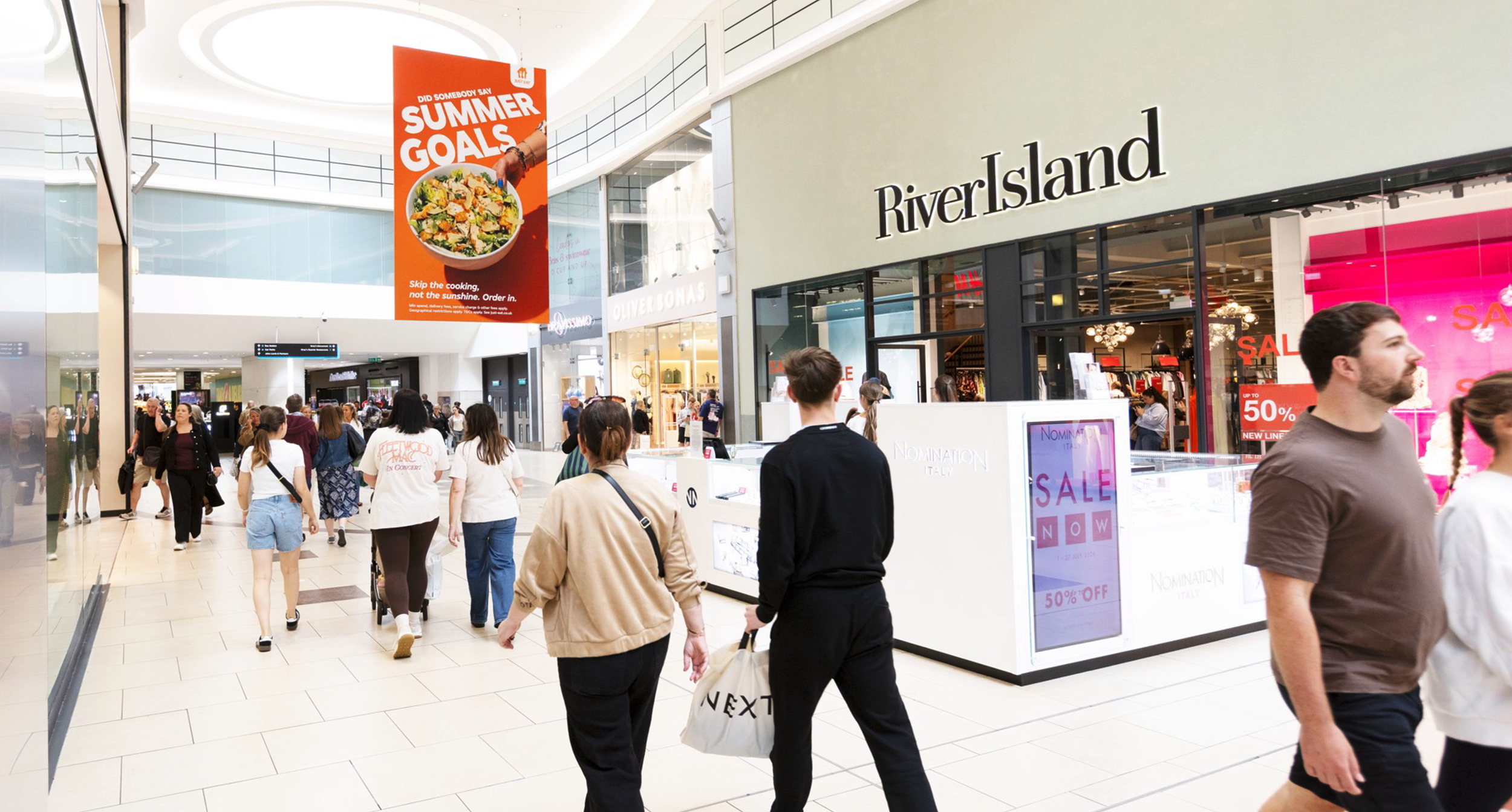 limited-space-ooh-just-eat-banners-4.png