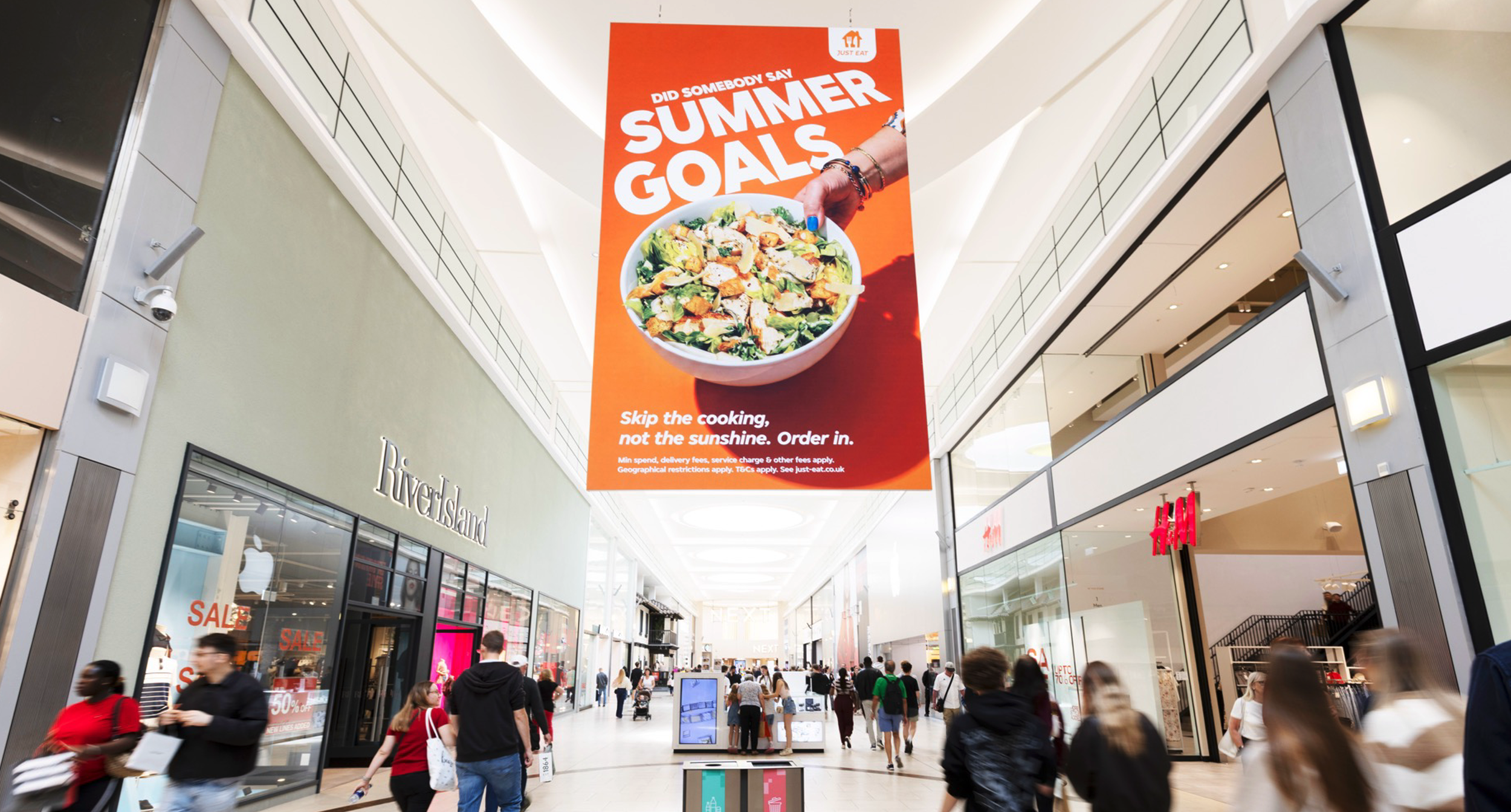 limited-space-ooh-just-eat-banners-5.png