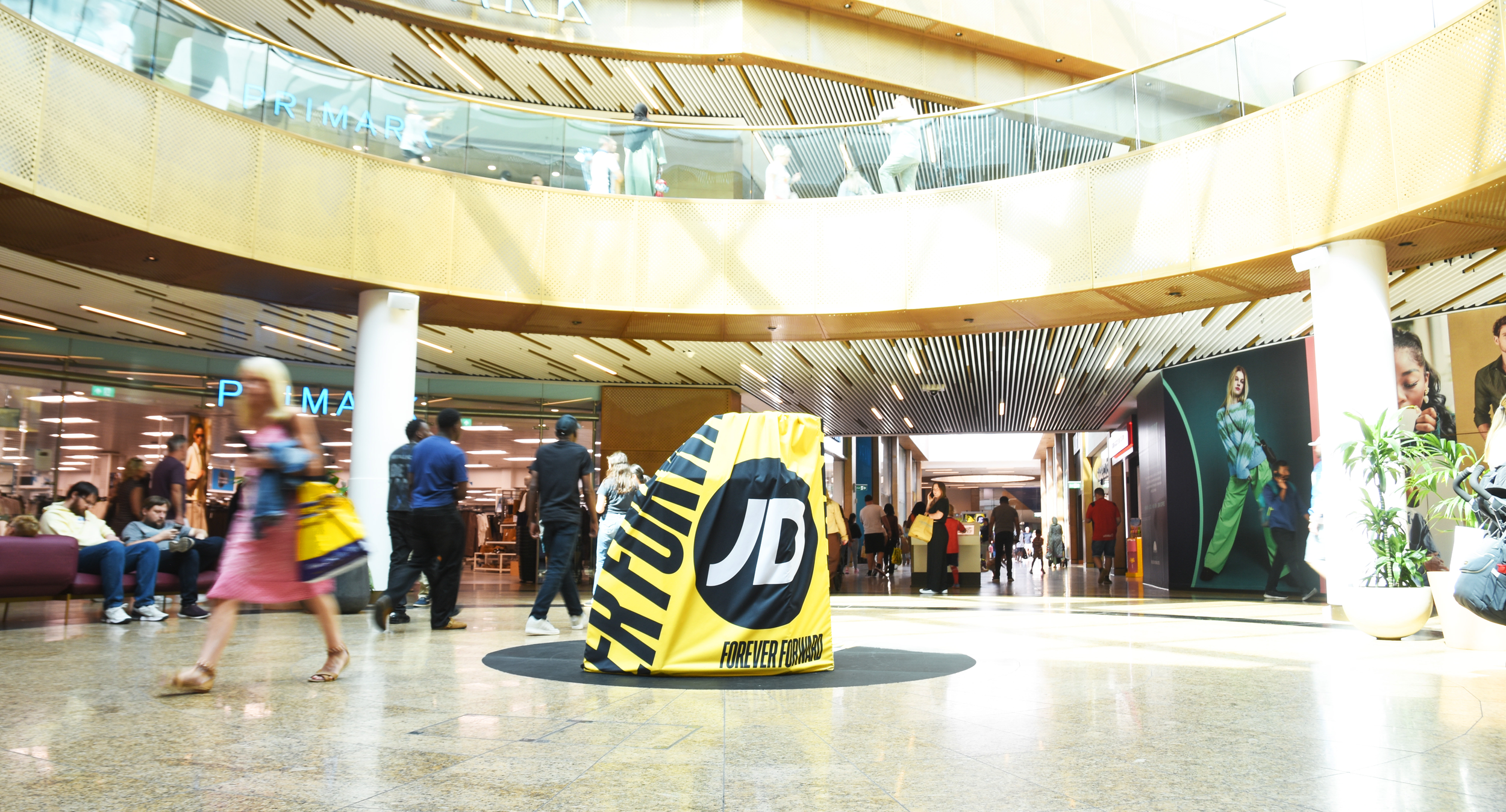 limited-space-ooh-jd-meadowhall-14.png