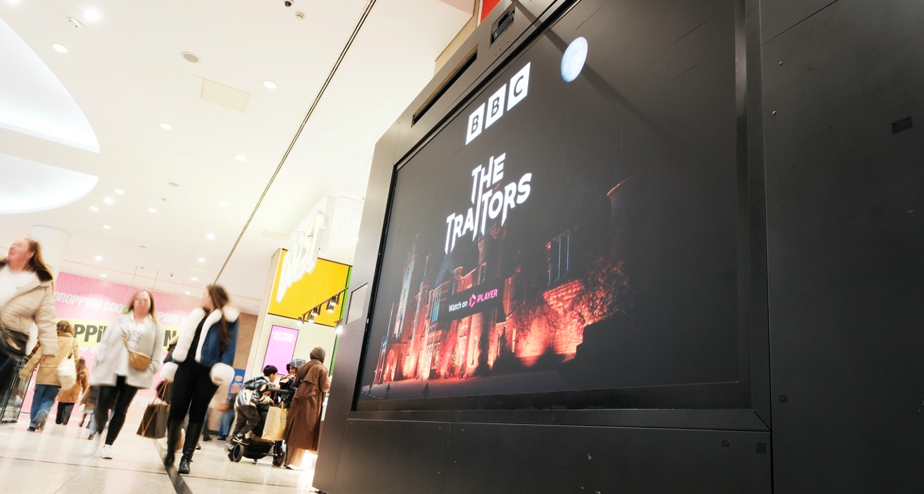 limited-space-ooh-adlift-bbc-traitors-14.png