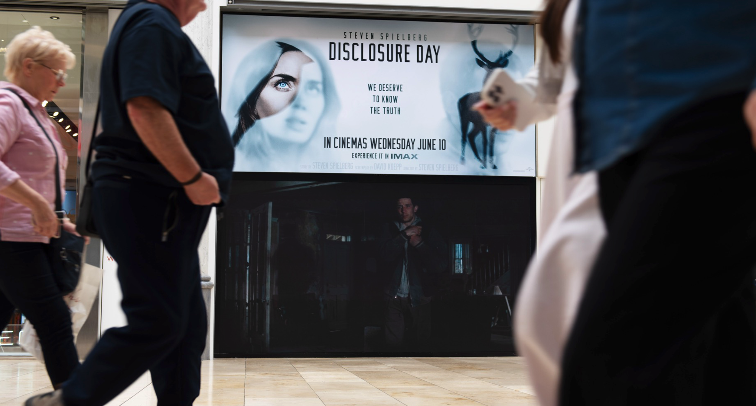 limited-space-ooh-dooh-universal-disclosure-day-orbit-11.png