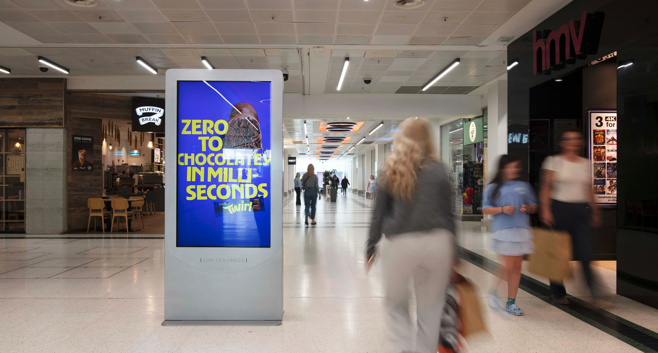 limited-space-ooh-dooh-twirl-orbit-d6-2.png