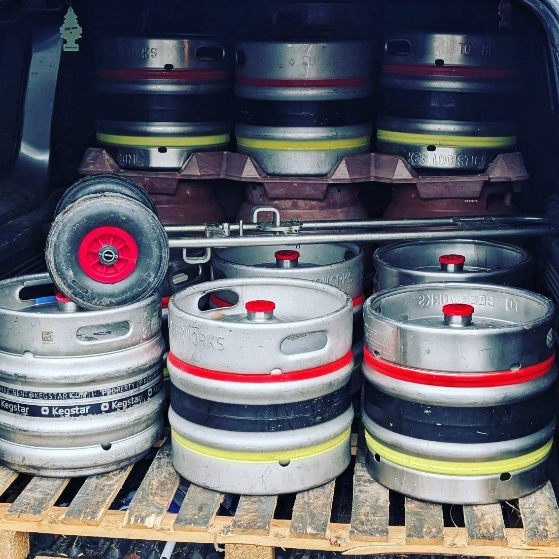 All 19 beers brewed (never again!) and safely delivered to MaltingsFest 2026! Looking forward to to this annual pilgrimage as much as ever. Hope to see you all there! 

#wilfulbeer #thecockleshellmicropubsaltash #tqbeerworks #tqbeerworkstaphouse #dev