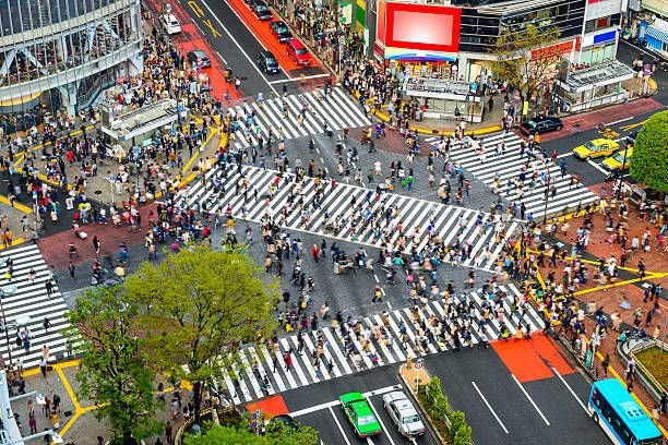 While the world fights inflation, Japan has been fighting deflation for the past 30 years. Why? What are the lessons from Japan’s “Lost Decades”? Let’s explore.