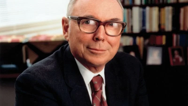 Charlie Munger liked to joke, “At my age I don’t even buy green bananas.” Yet he kept making bold, long-term decisions until weeks before his 100th birthday. 