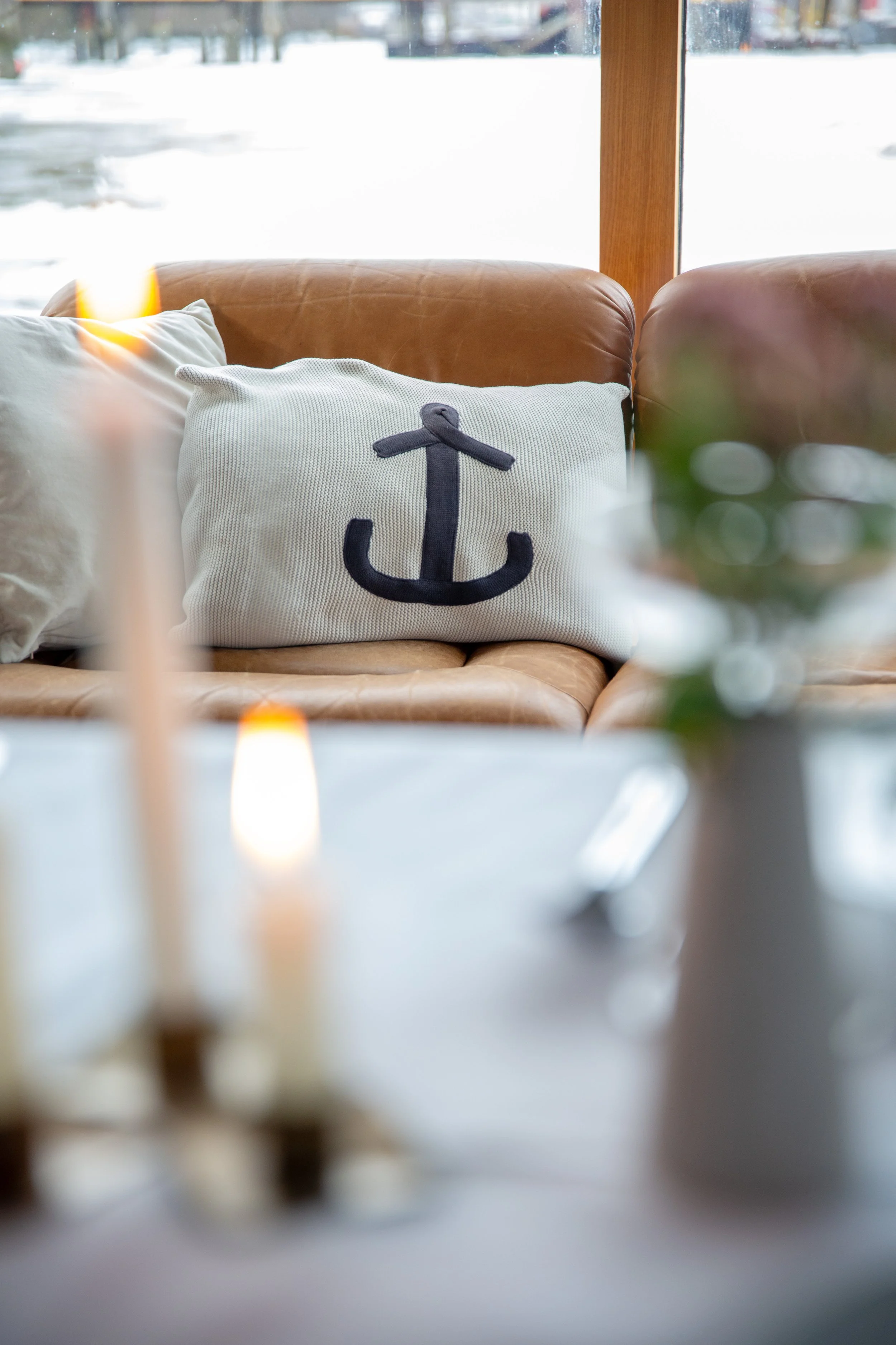 2026-03_dashausboot_interior_event_setup-3.jpg