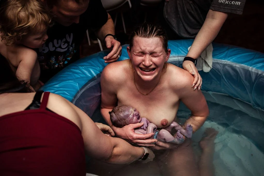 colorado home birth mom gives birth