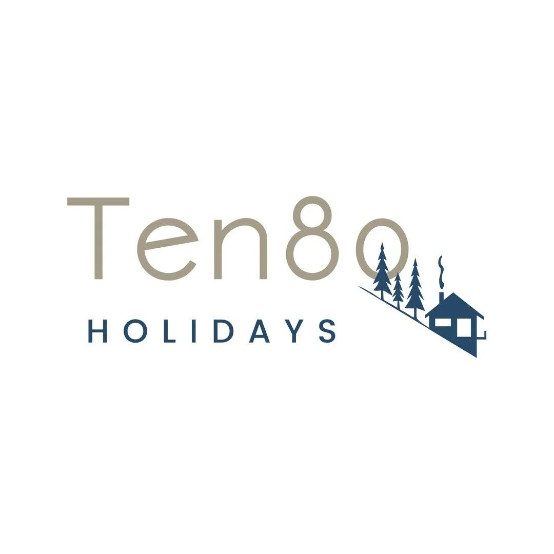Merci @ten80rentals pour sa confiance ! Sp&eacute;cialiste de la location de chalets haut de gamme &agrave; Chamonix, il va int&eacute;grer cet hiver dans les kits d'accueil de ses locations le jeu APR&Egrave;S-SKI ⛷👍

Thank you @ten80rentals for yo