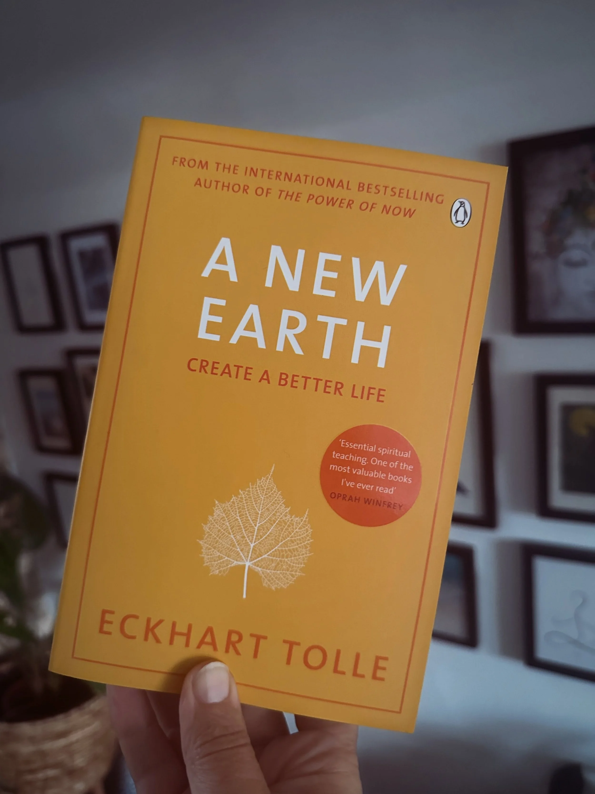 This month at La Lune Book Club we are back to a self development option, and after a close vote, the community have voted for A New Earth by @eckharttolle ✨

I am really looking forward to getting stuck into this and chatting about it at our monthly