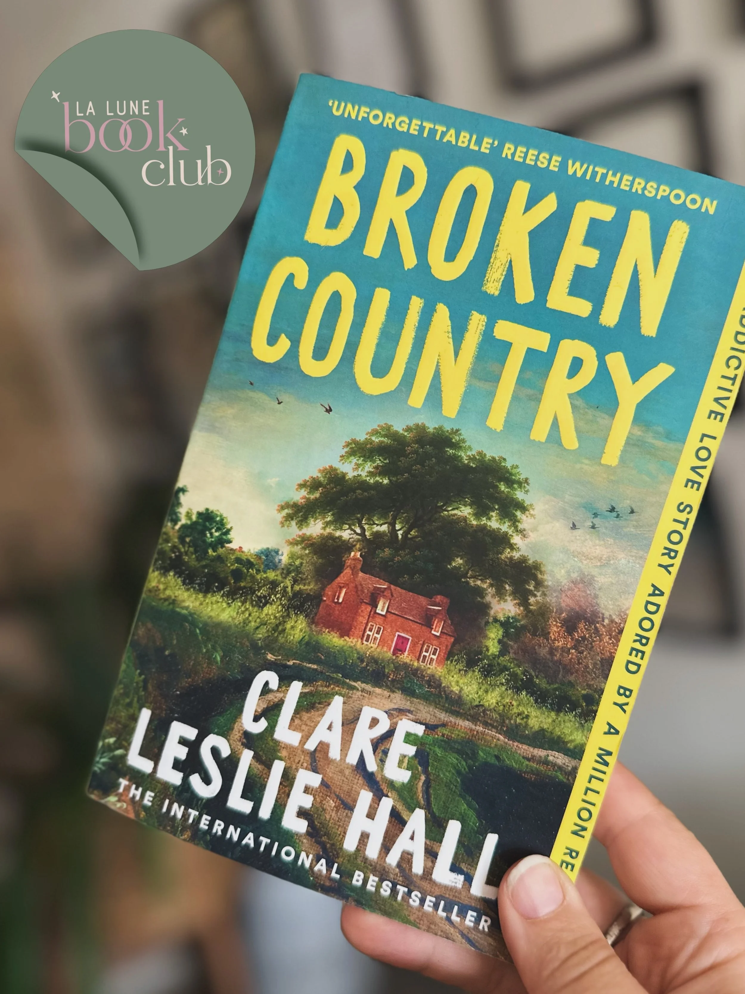 This month we are on our fictional month and the community voted for Broken Country by @clarelesliehall ✨

With people already flying through the book it will be a great meet up on Thursday 15th October at @inkandemberbookseller to chat all things Br