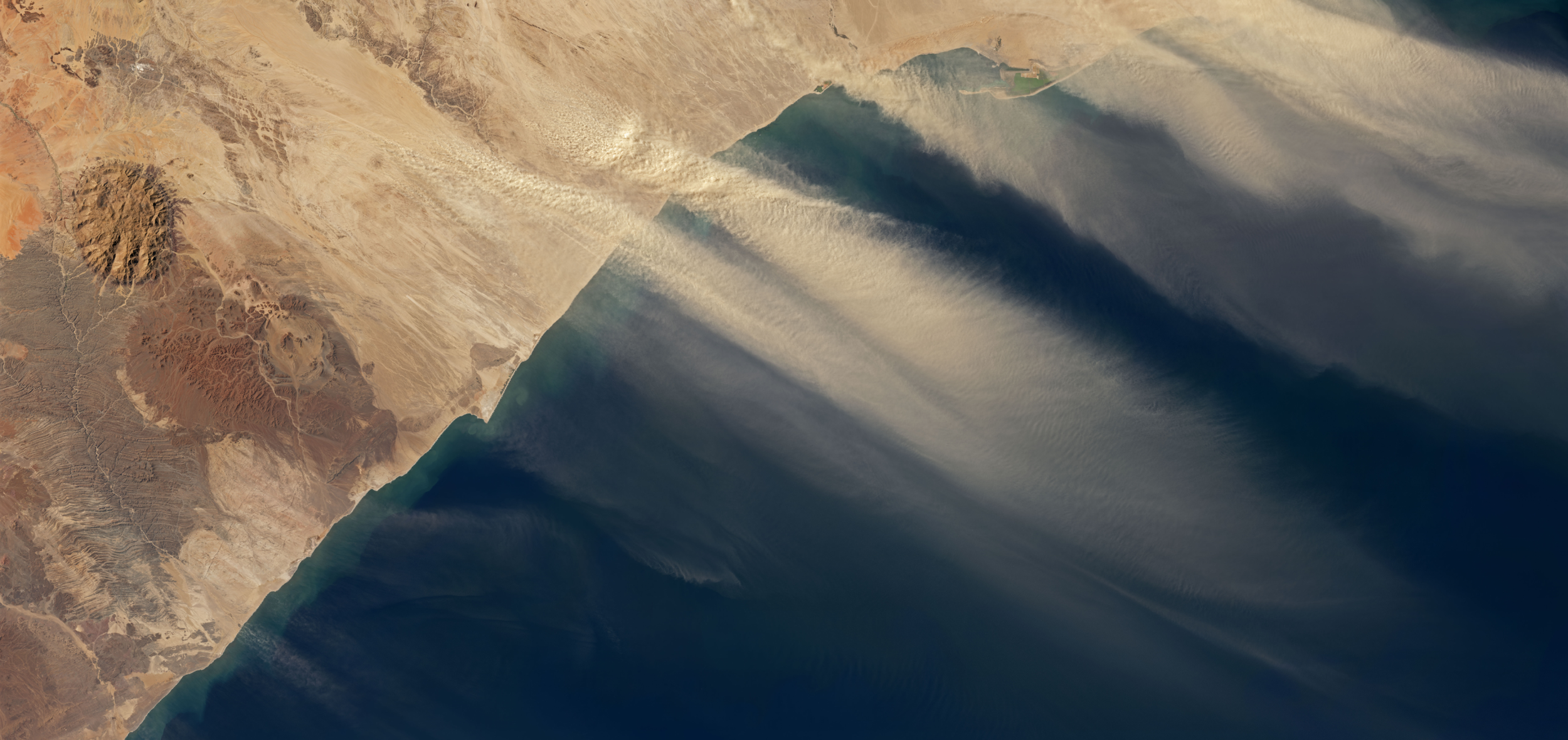 namibiaduststrm_oli_2020199_lrg 1.png