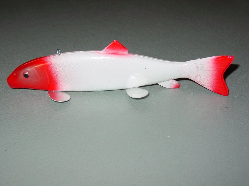 9" Sucker Red Head