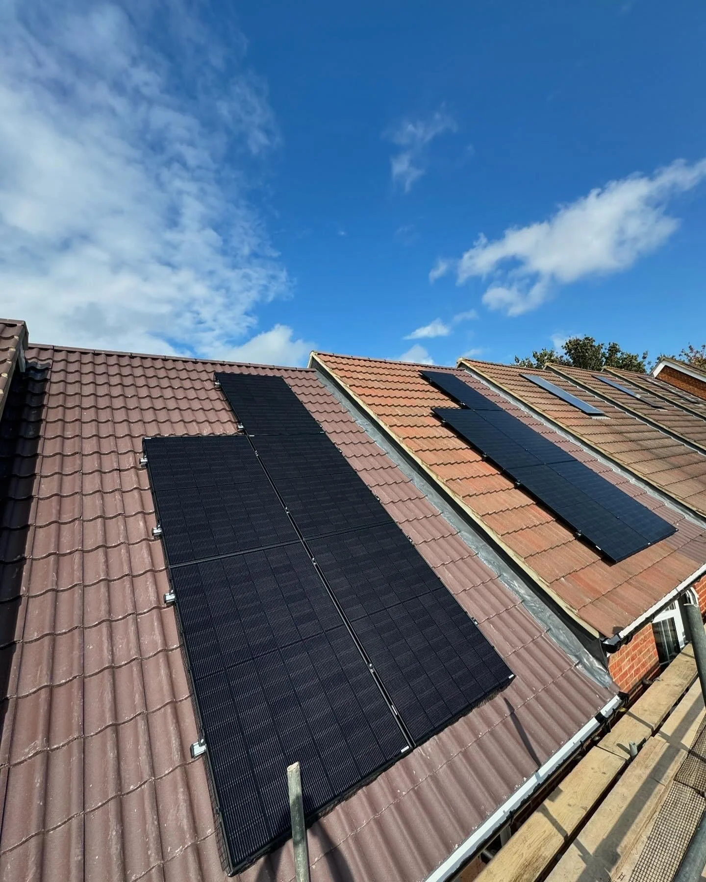 kent solar panel installation. tunbridge wells solar for houses. residential energy saving. install car charger
