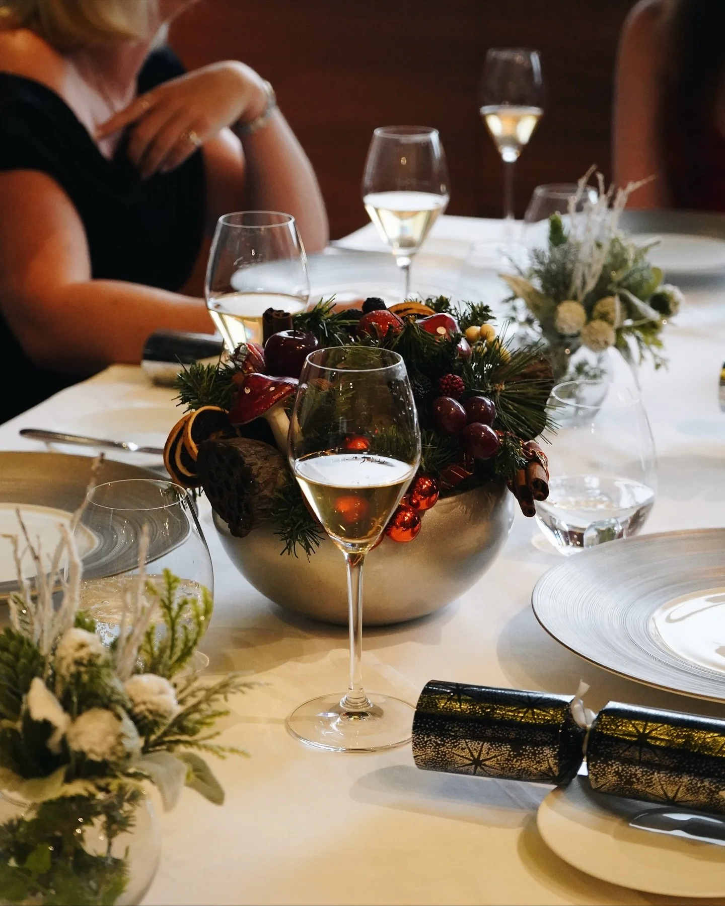 The most wonderful time of the year deserves to be celebrated somewhere special&hellip; and Bohemia is the perfect place 💜

From 18th November right through until Christmas Eve lunch, our chefs will be serving festive lunch &amp; dinner menus filled