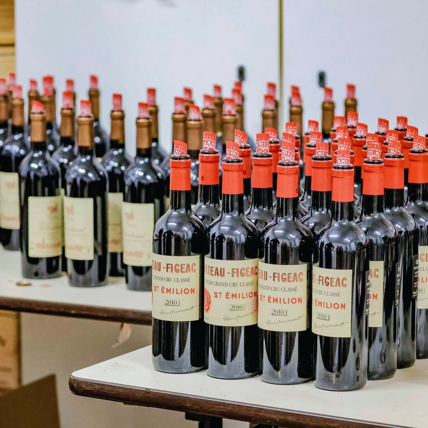 Less than two weeks to go&hellip; and almost 90% of seats are already reserved 🍷

On 24th March, Bohemia will host a special dinner following the extraordinary chapter meeting of the Jurade de Saint-&Eacute;milion in Jersey.

Guests will enjoy nine 