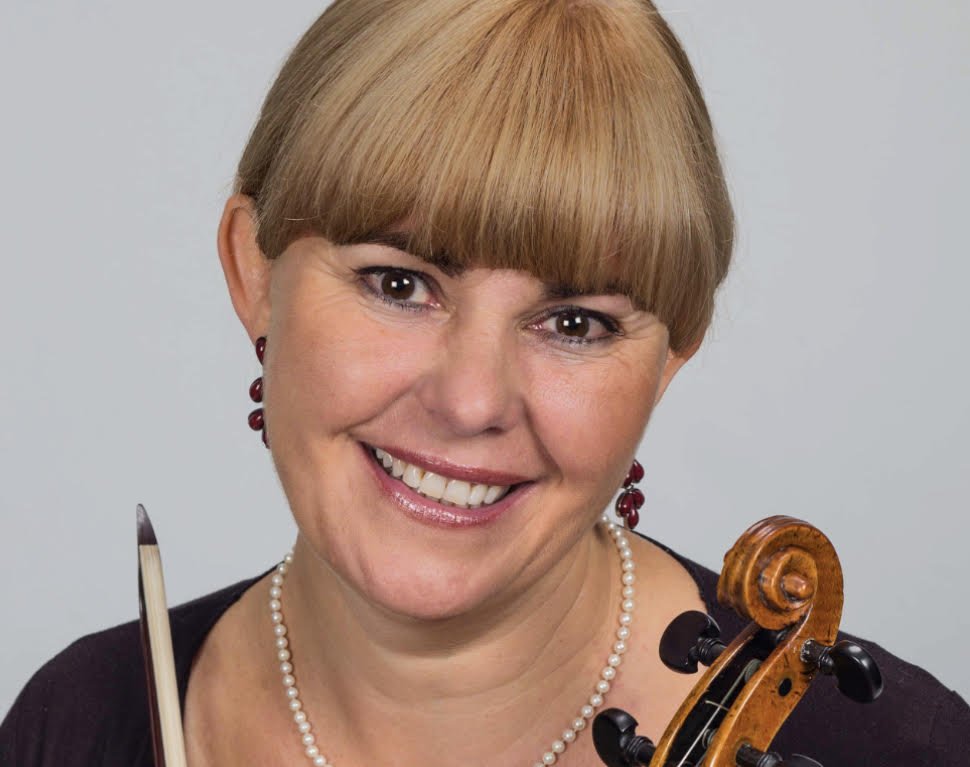 Pauline Nobes.jpg