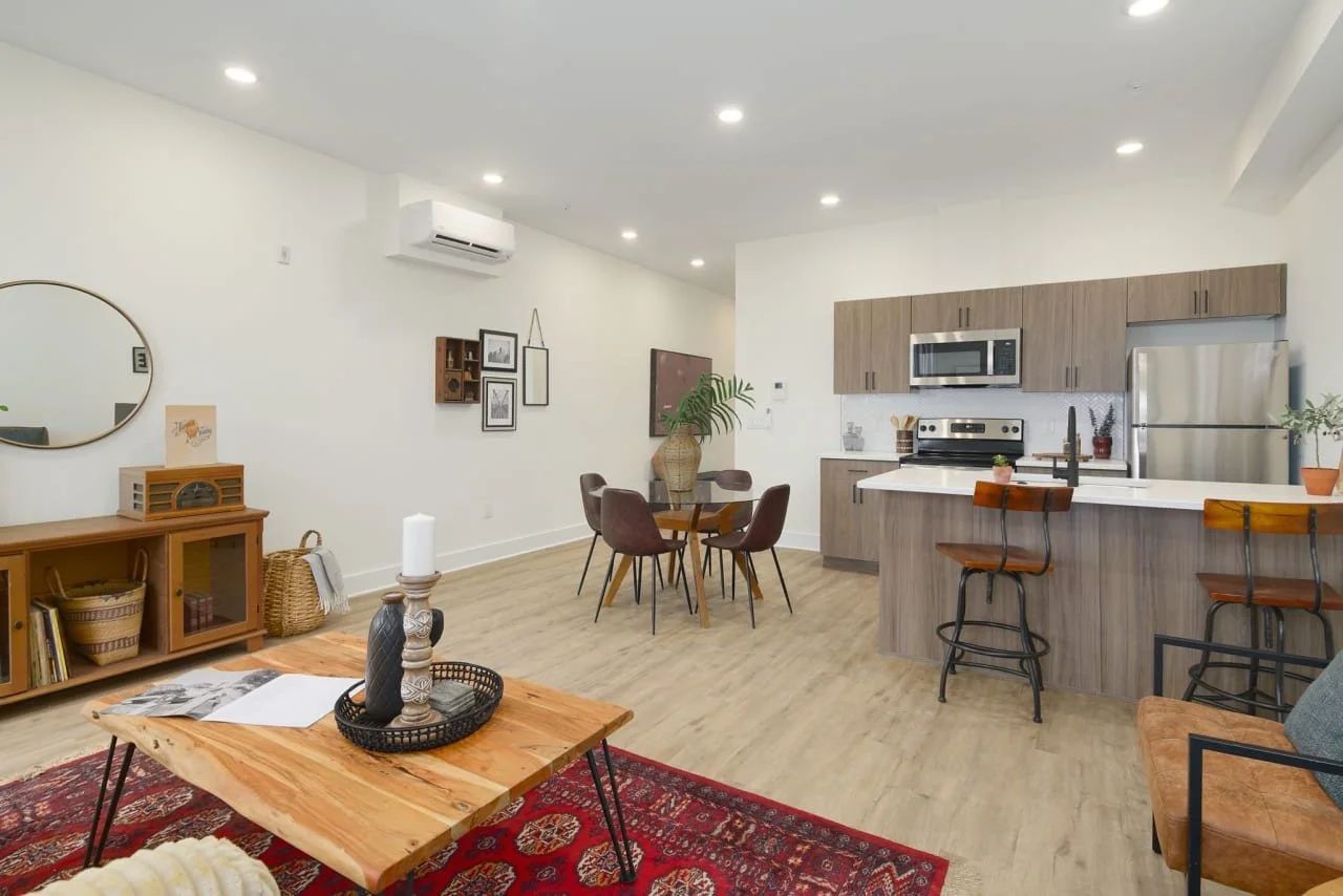 6155-ridge-ave-unit-4-full-2.jpeg