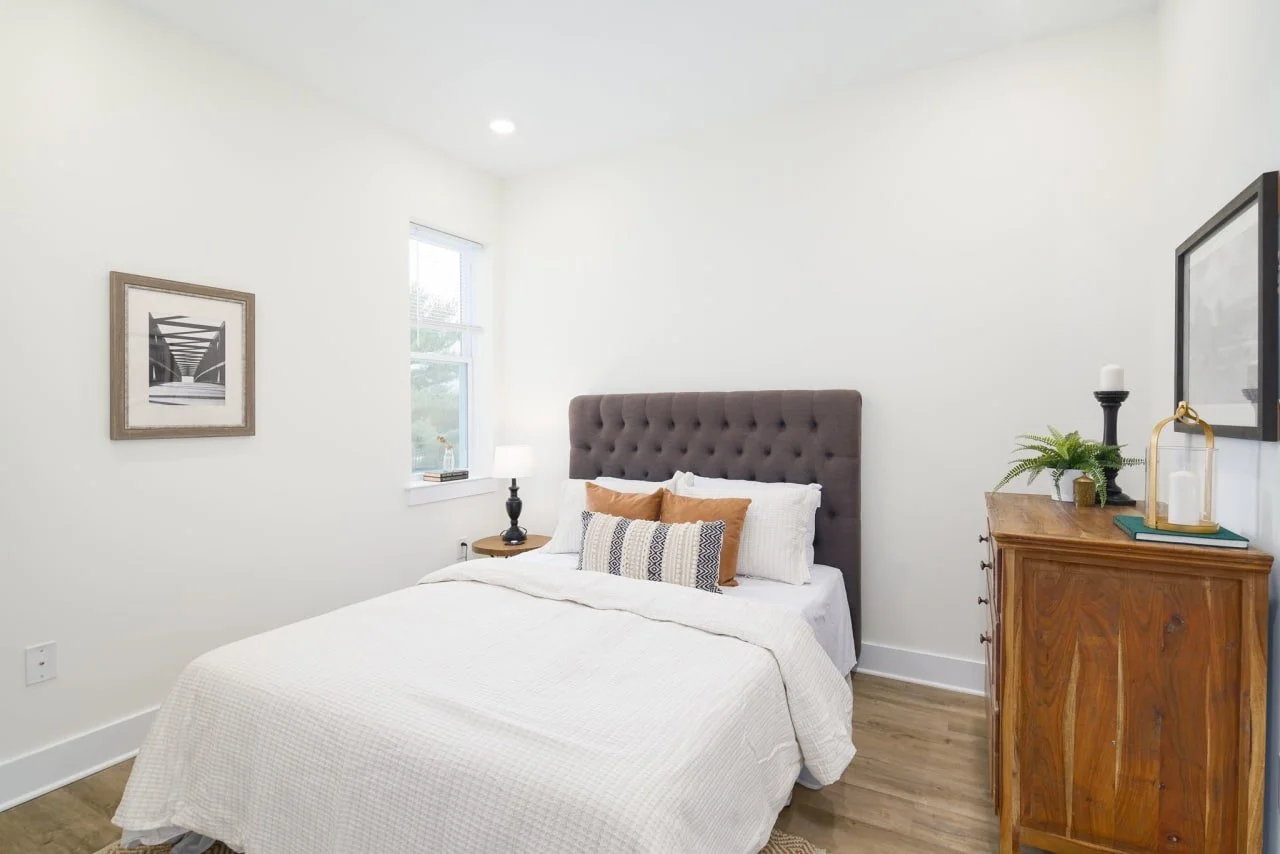6155-ridge-ave-unit-4-full-10.jpeg