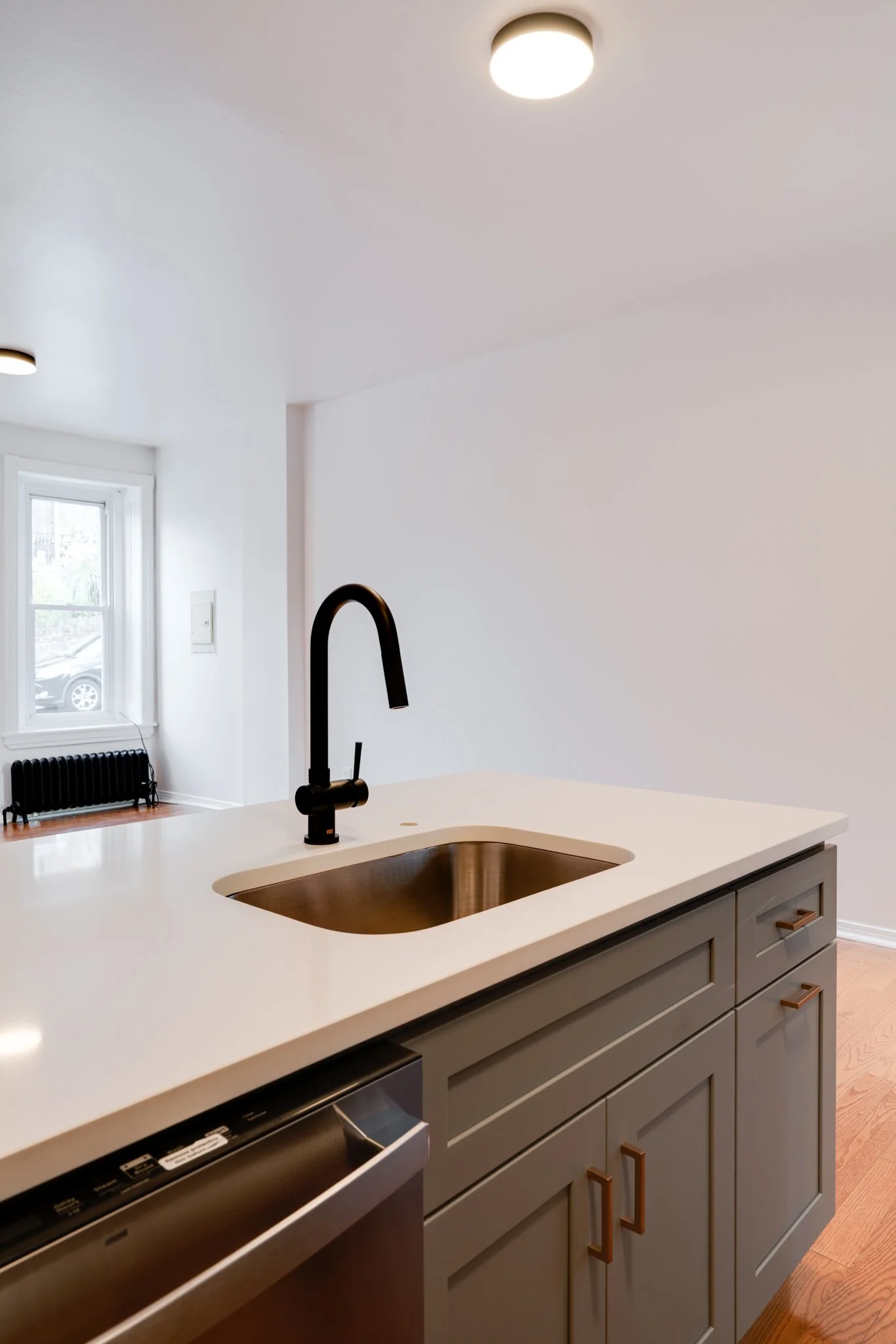 153 Shurs Lane-10.jpg