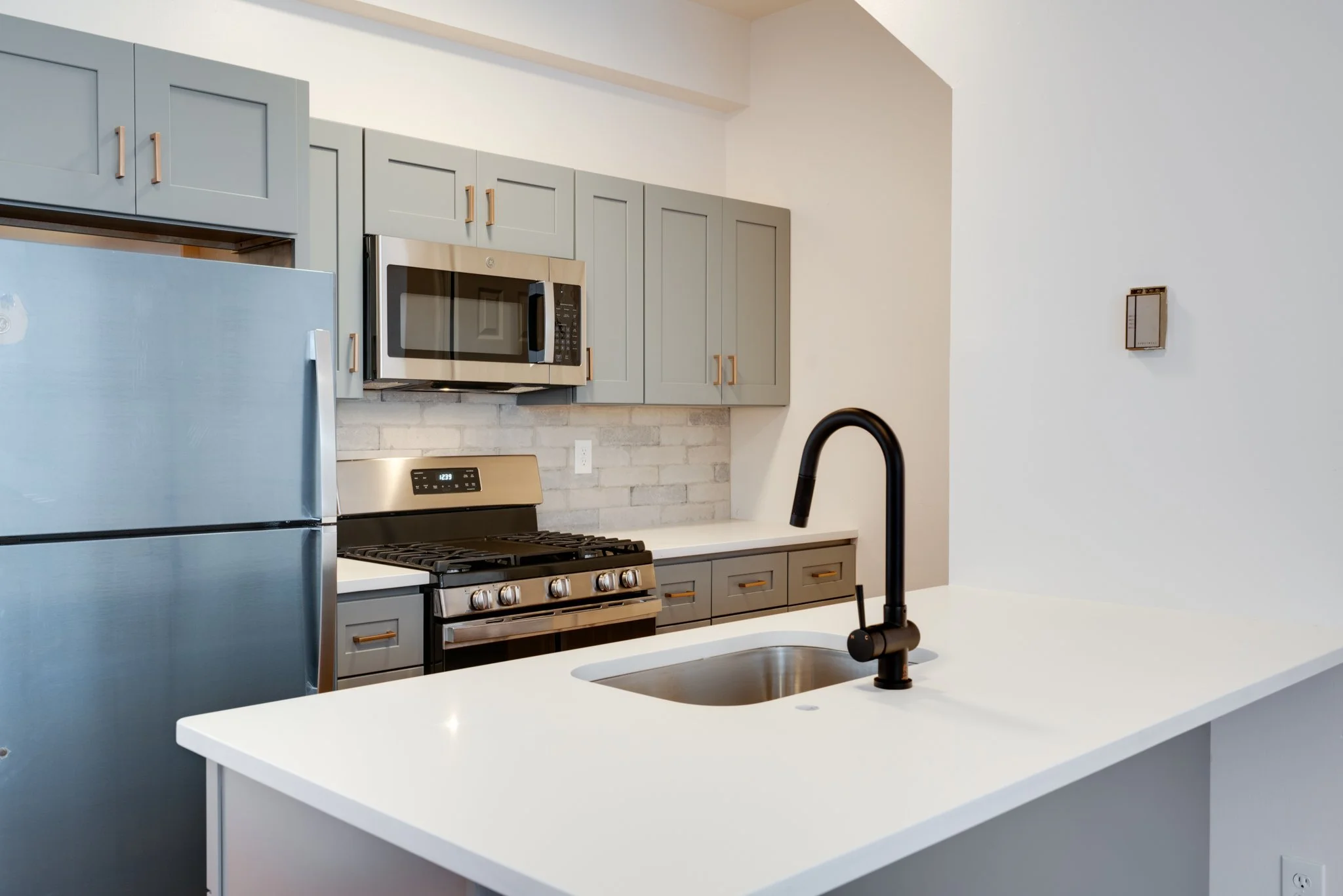 153 Shurs Lane-11.jpg