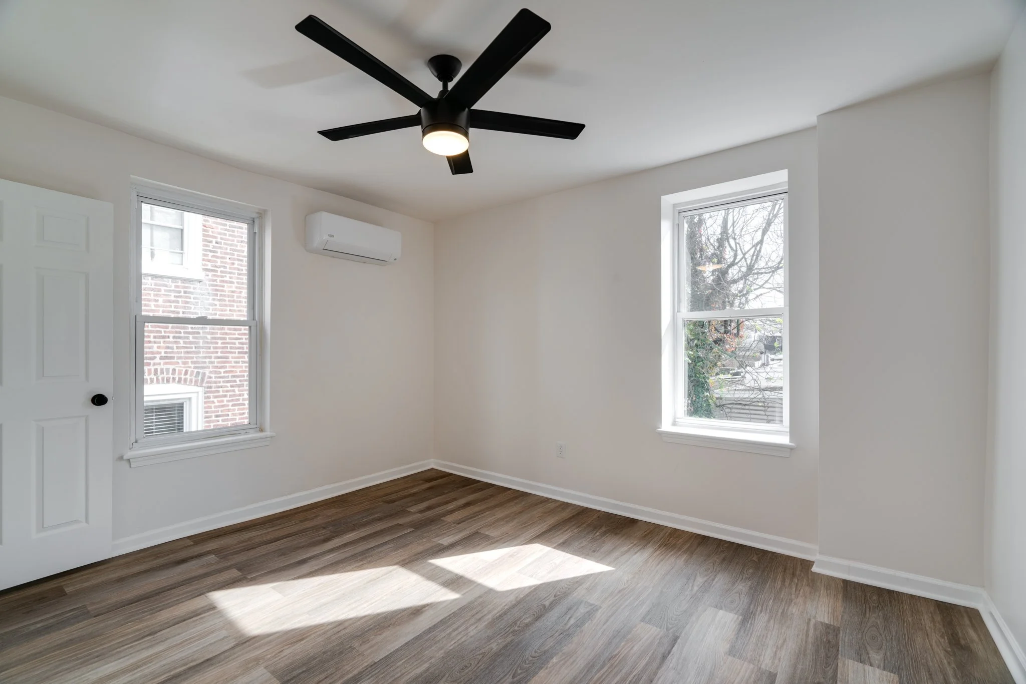 153 Shurs Lane-30.jpg