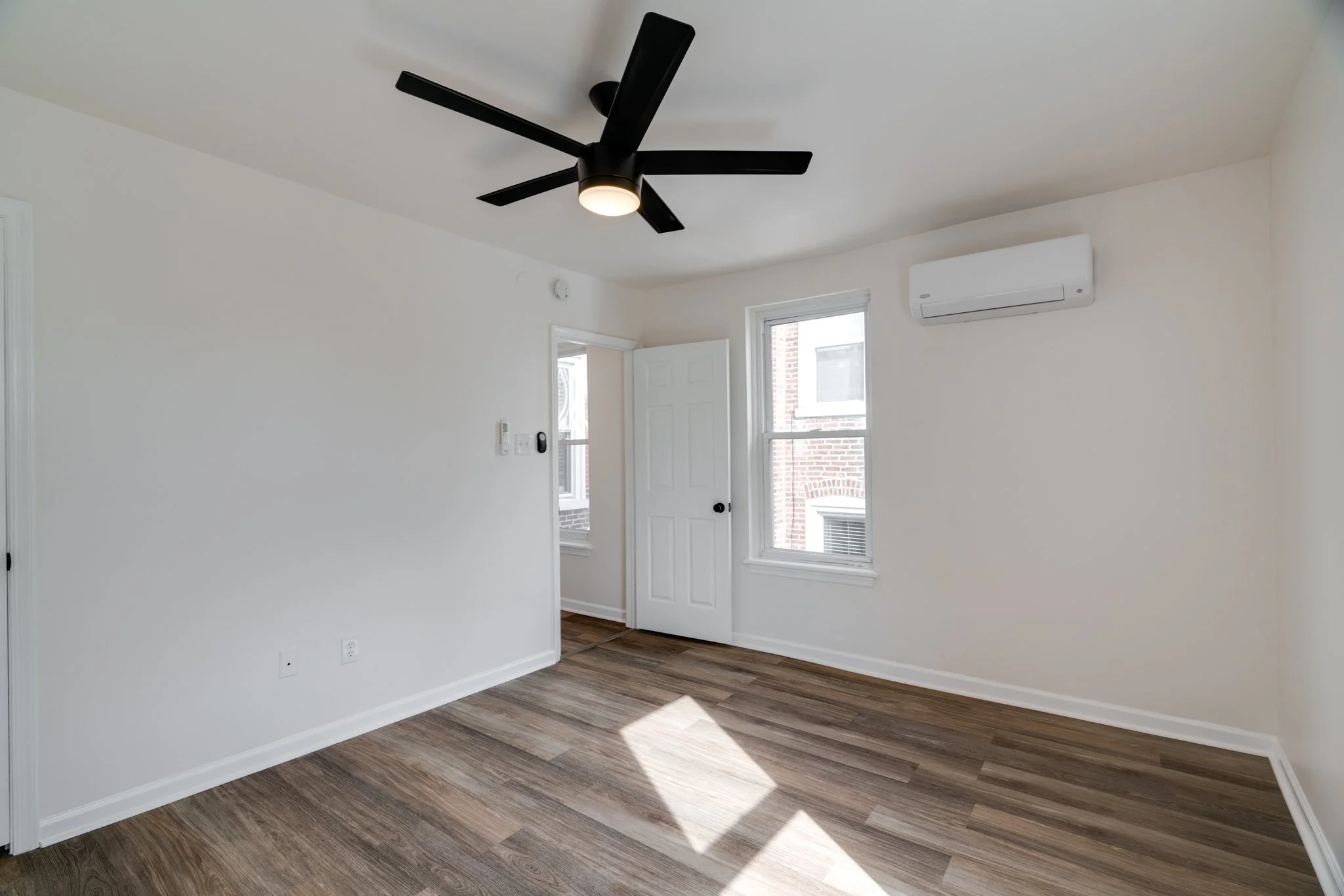 153 Shurs Lane-31.jpg