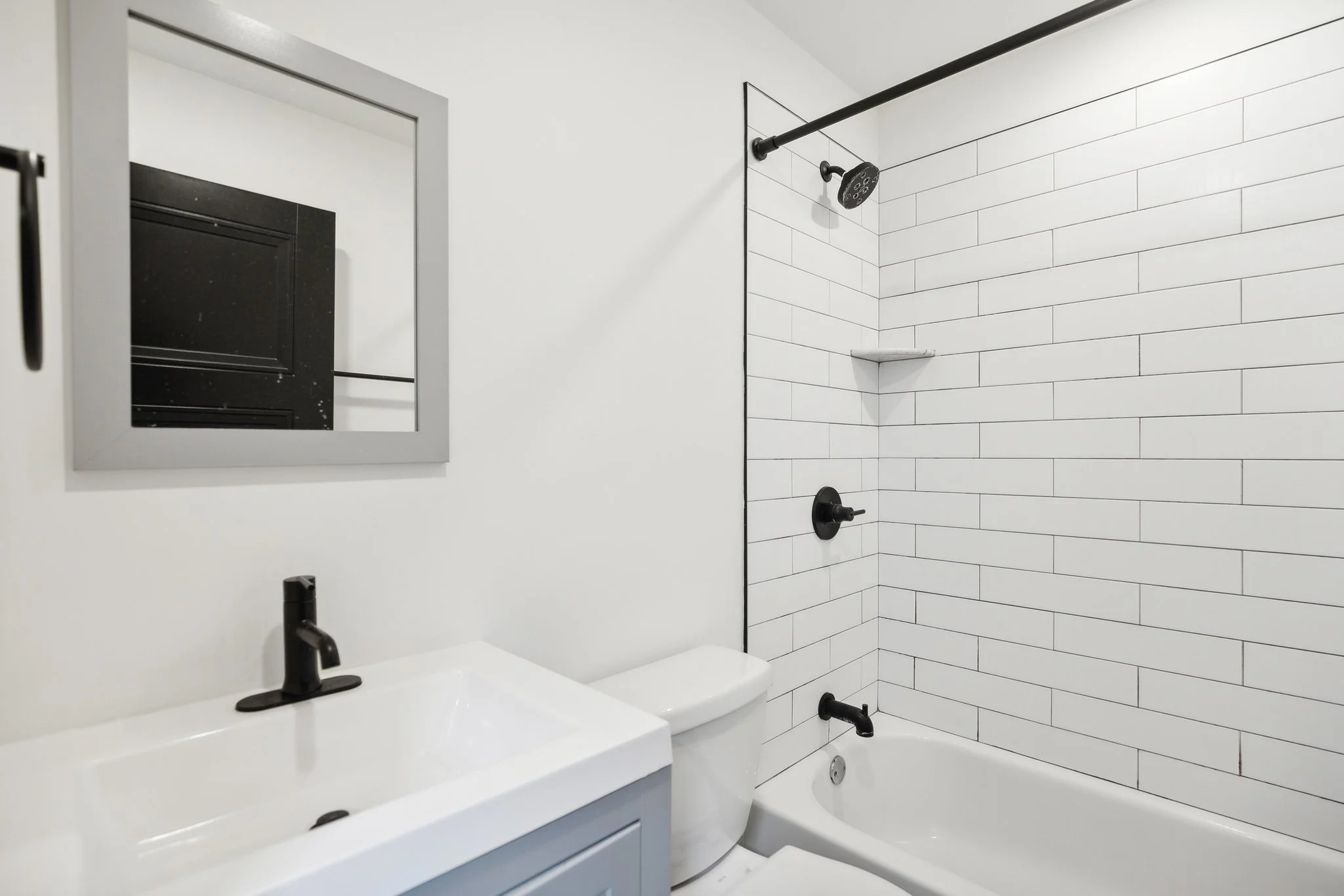 125_Sumac_St_Philadelphia_PA_19128_USA-Bathroom-DSC08931.jpg